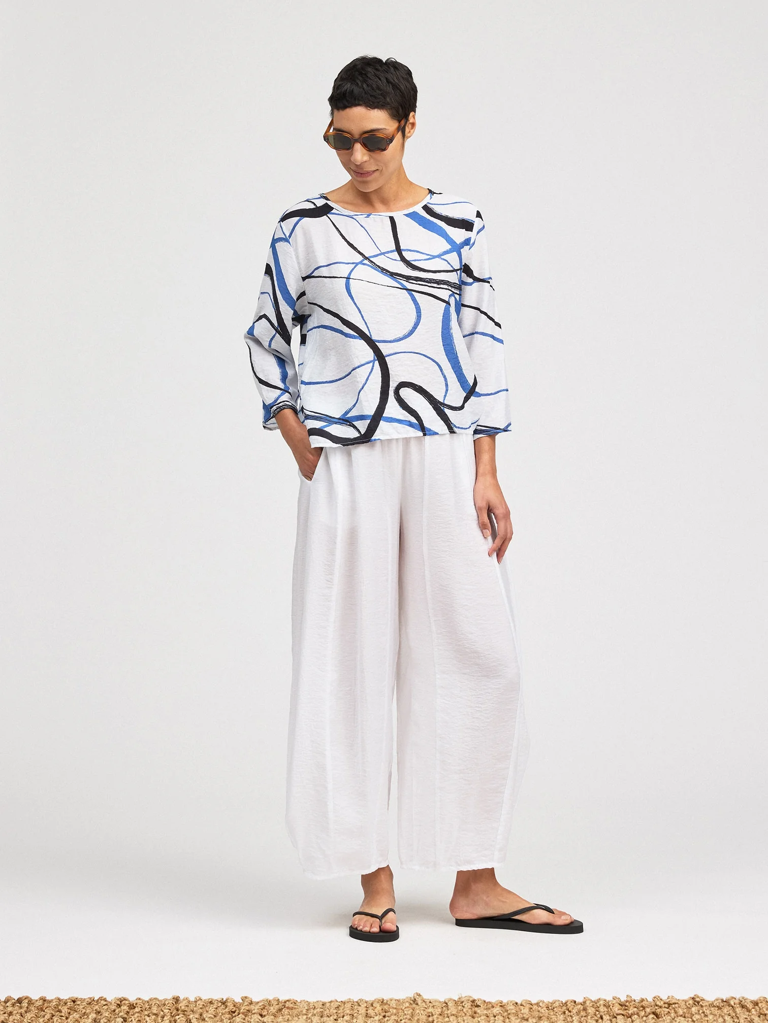 3/4 Split Back in White