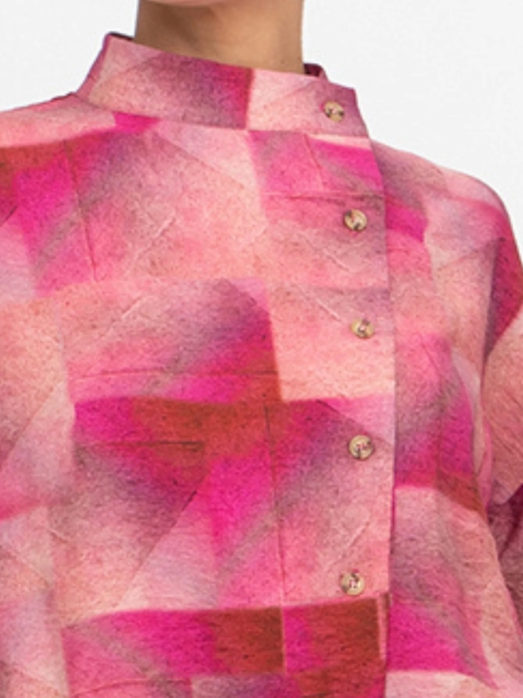 Aithe Shirt in Reflection