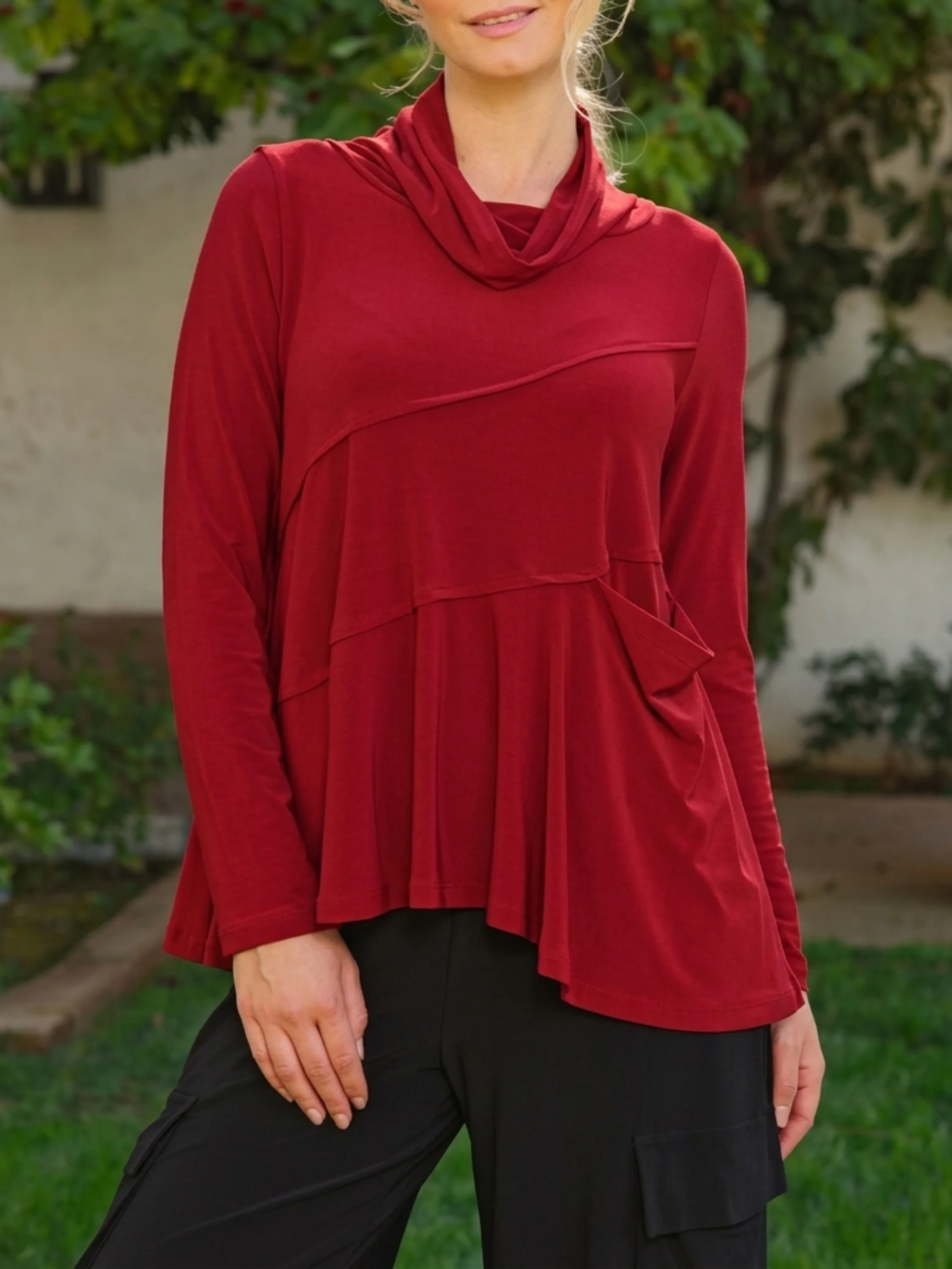 Amelia top in Cranberry