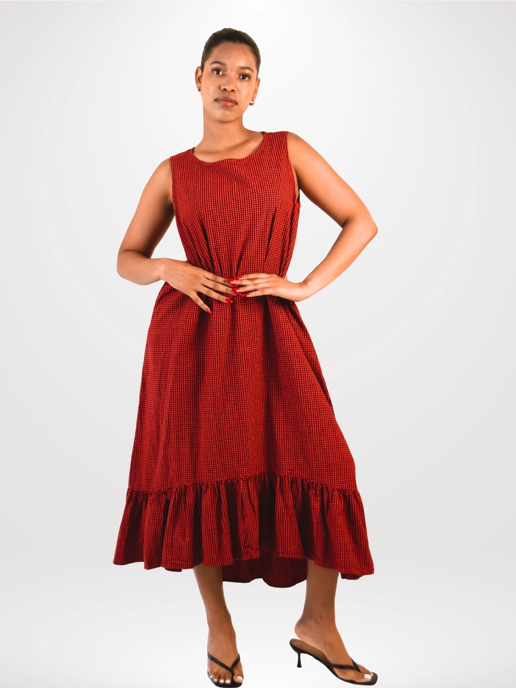 Model is 5’ 8” and wearing size S