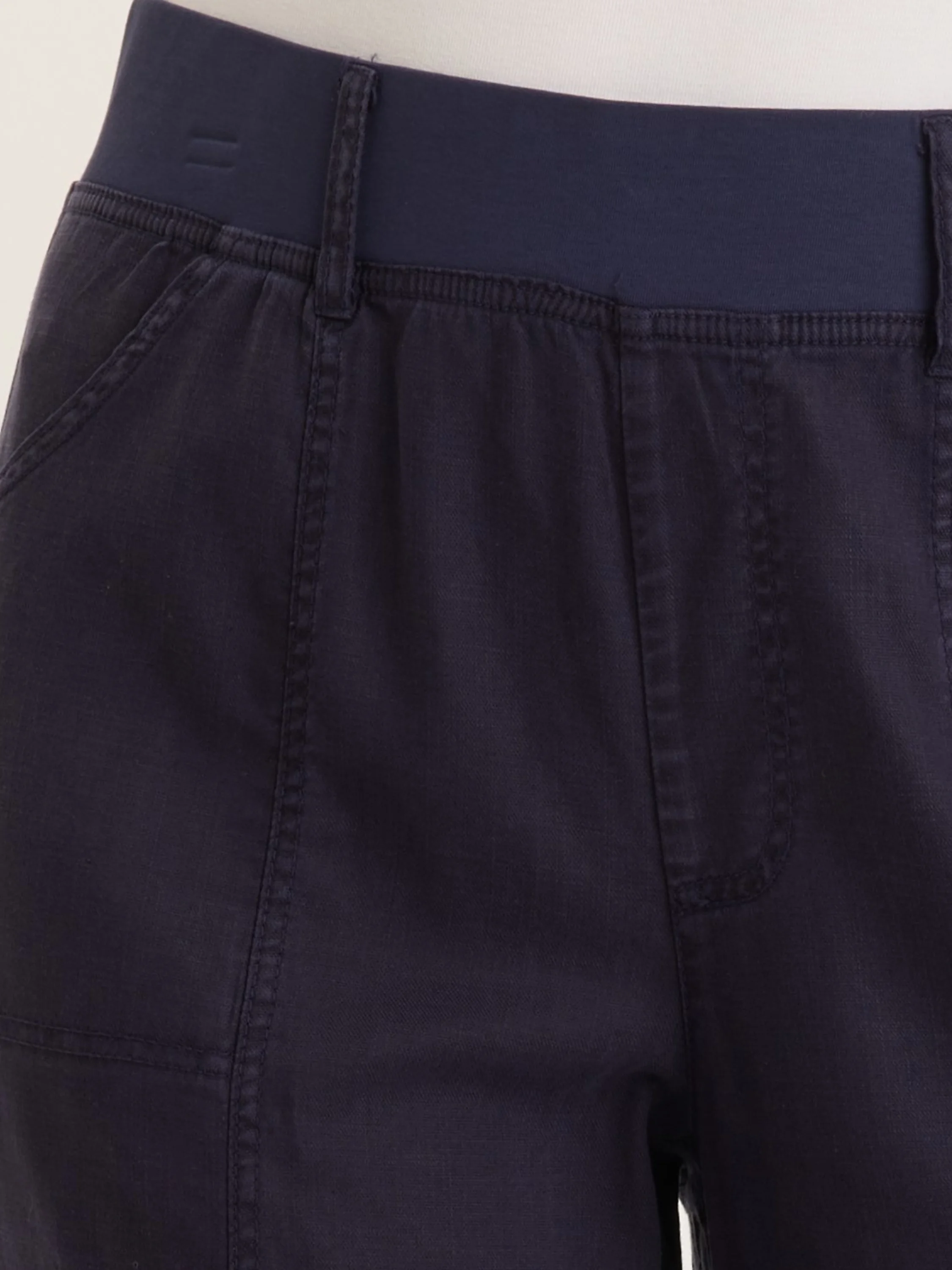 Arnold Pant in Navy