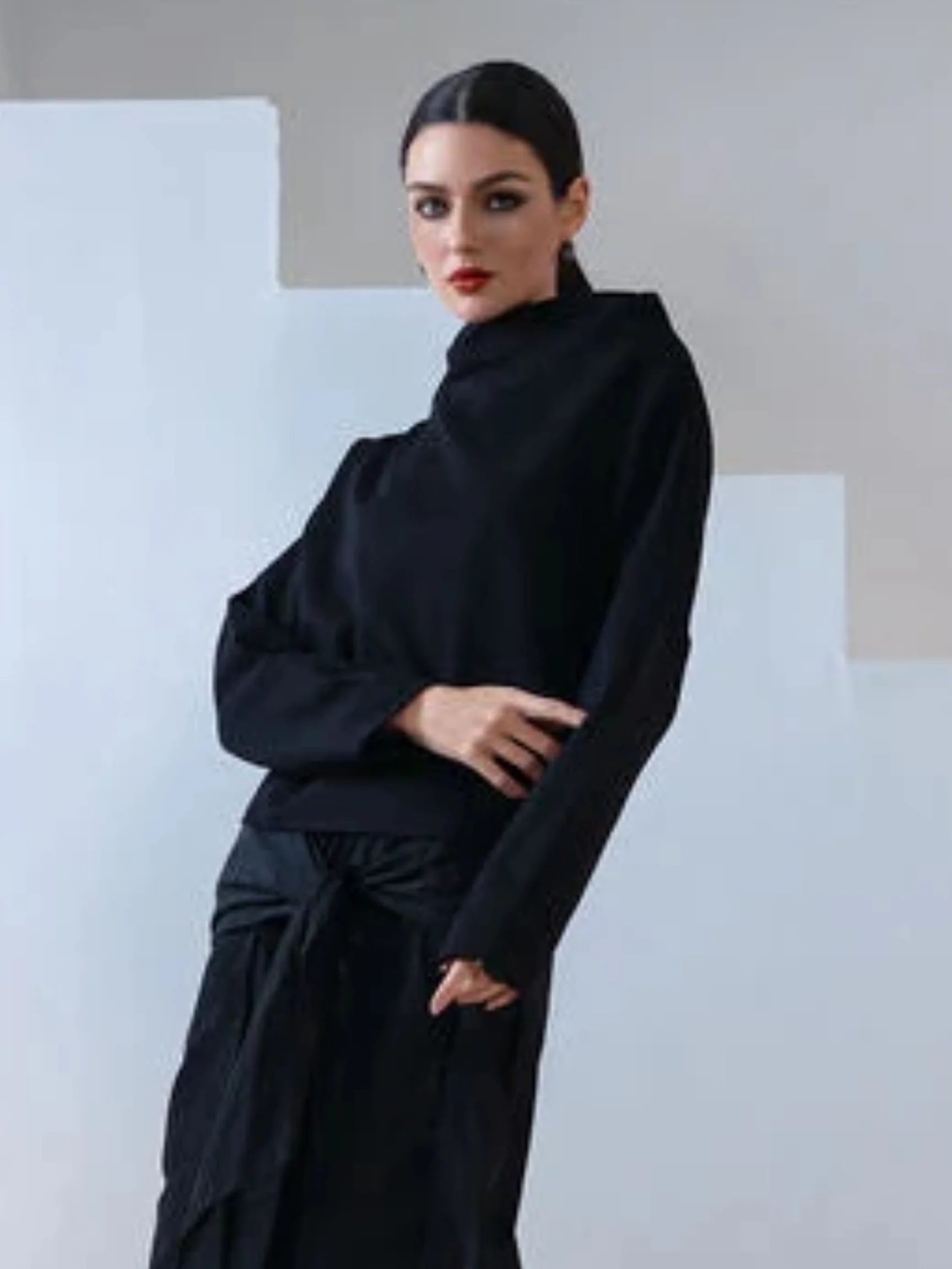 Audrey Tee in Black