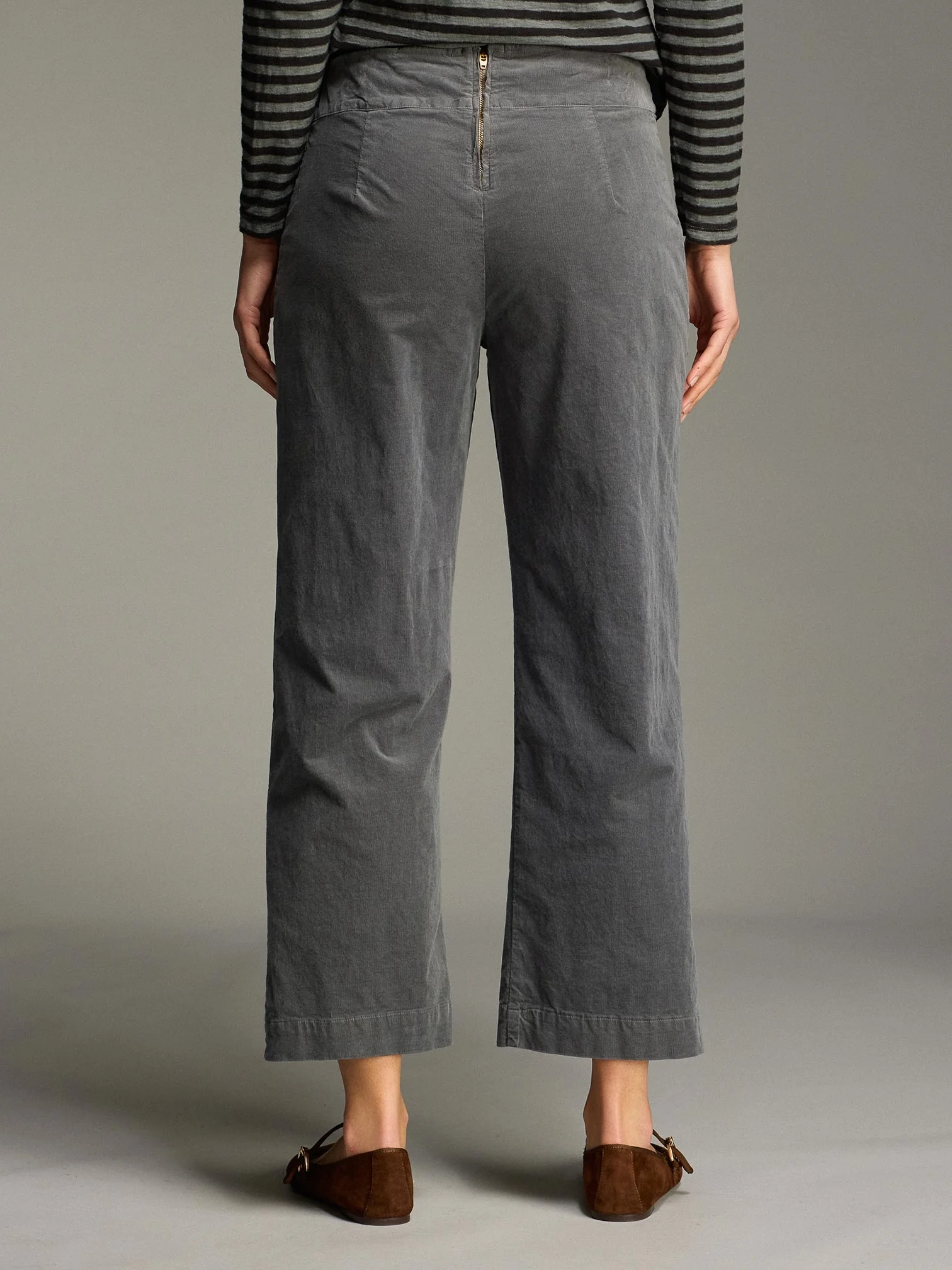 Back Zip Trouser in Iron