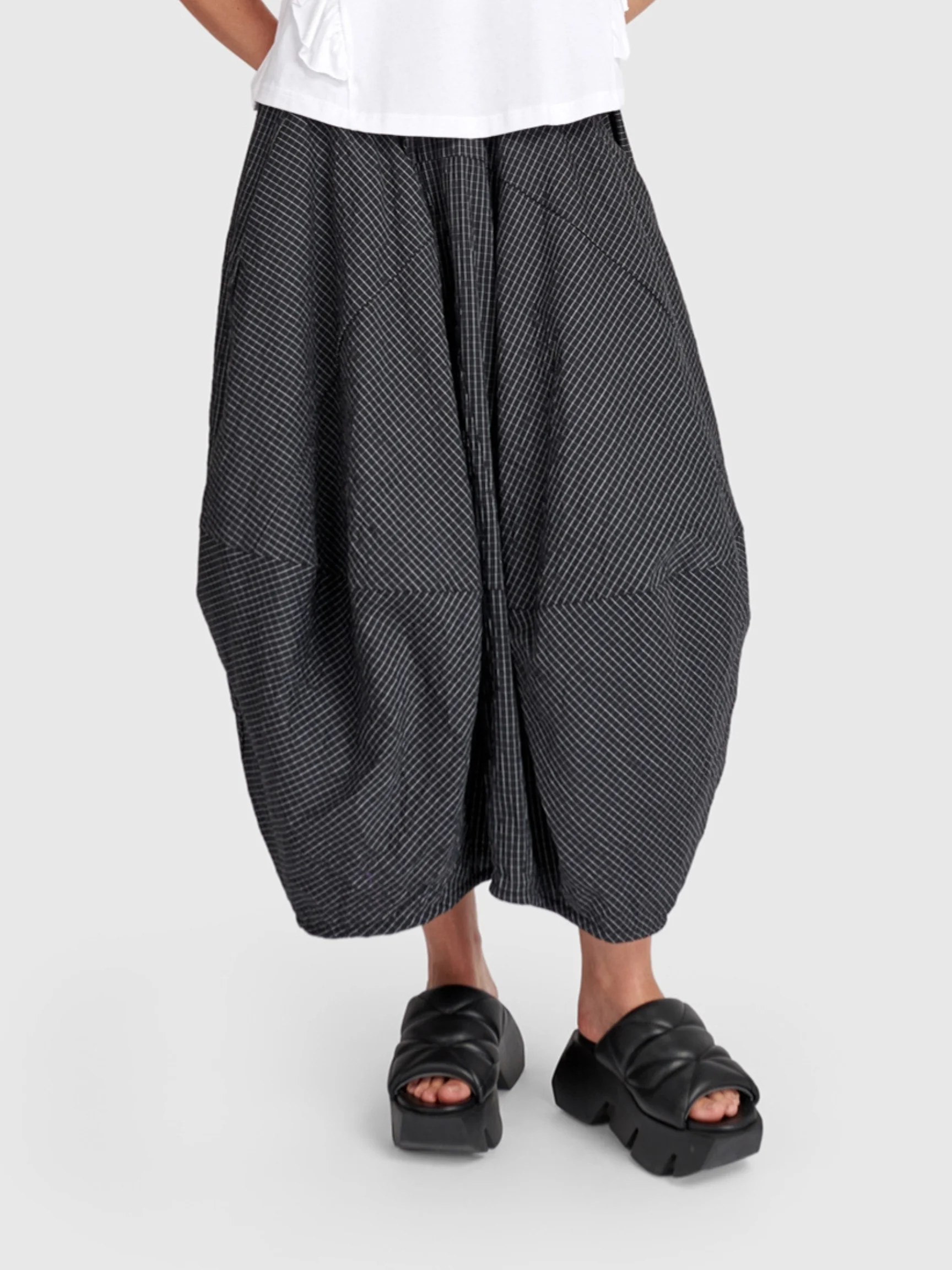 Balloon Skirt in Grid