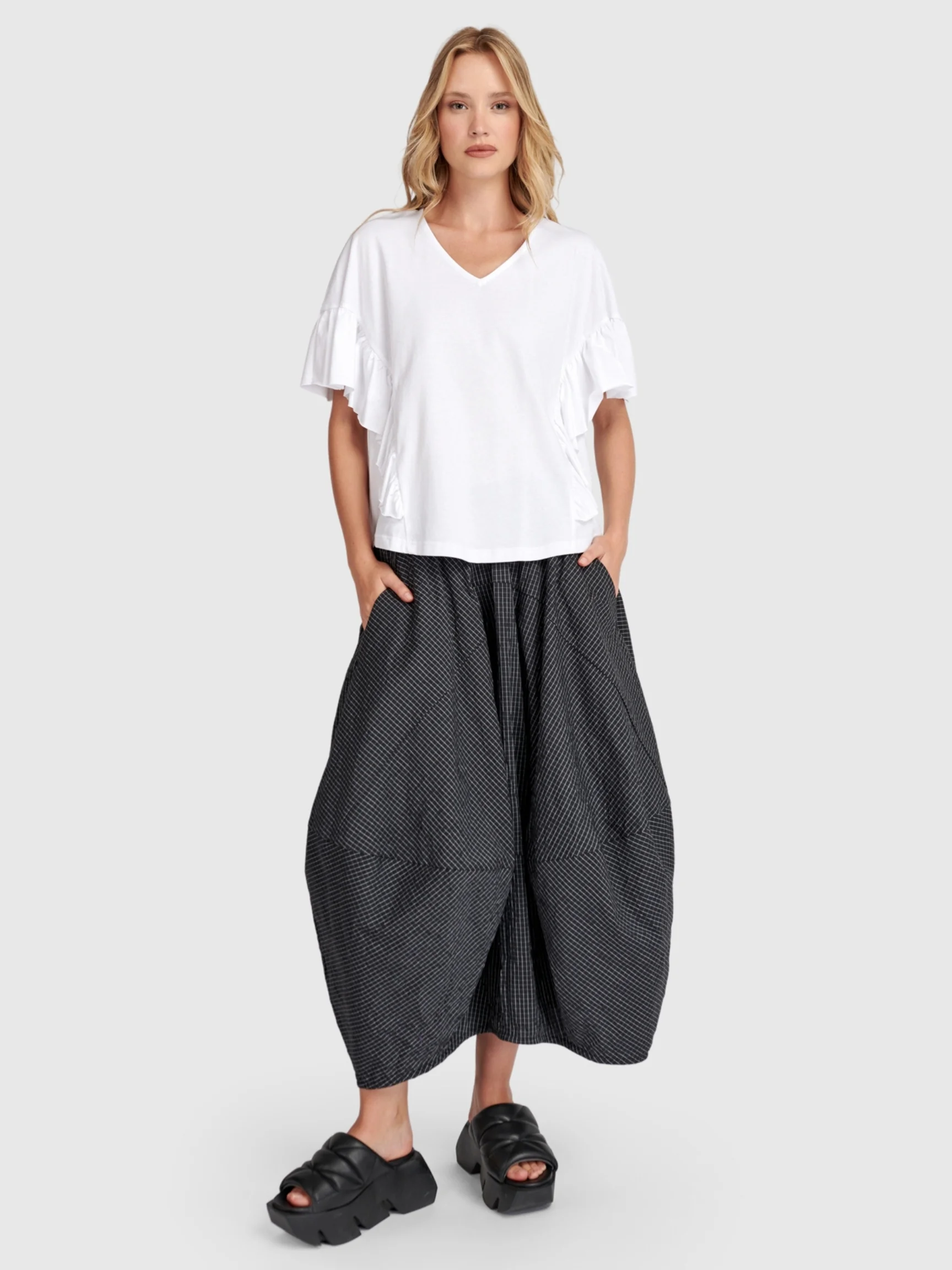 Balloon Skirt in Grid
