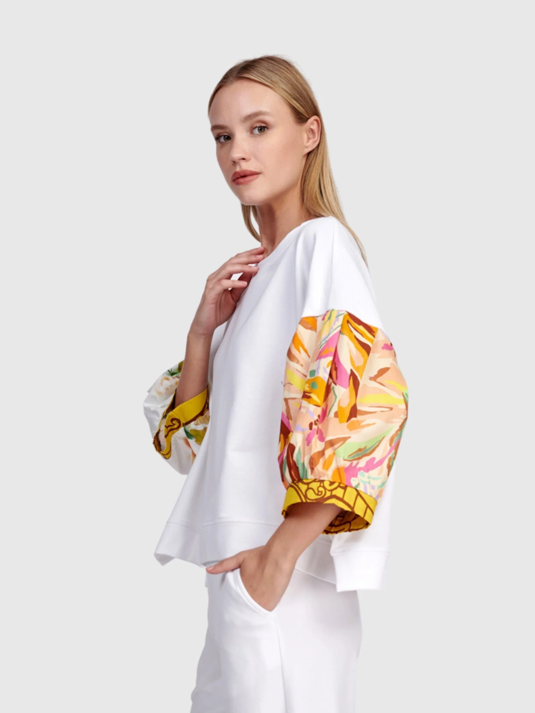 Balloon Sleeve Top in Mix