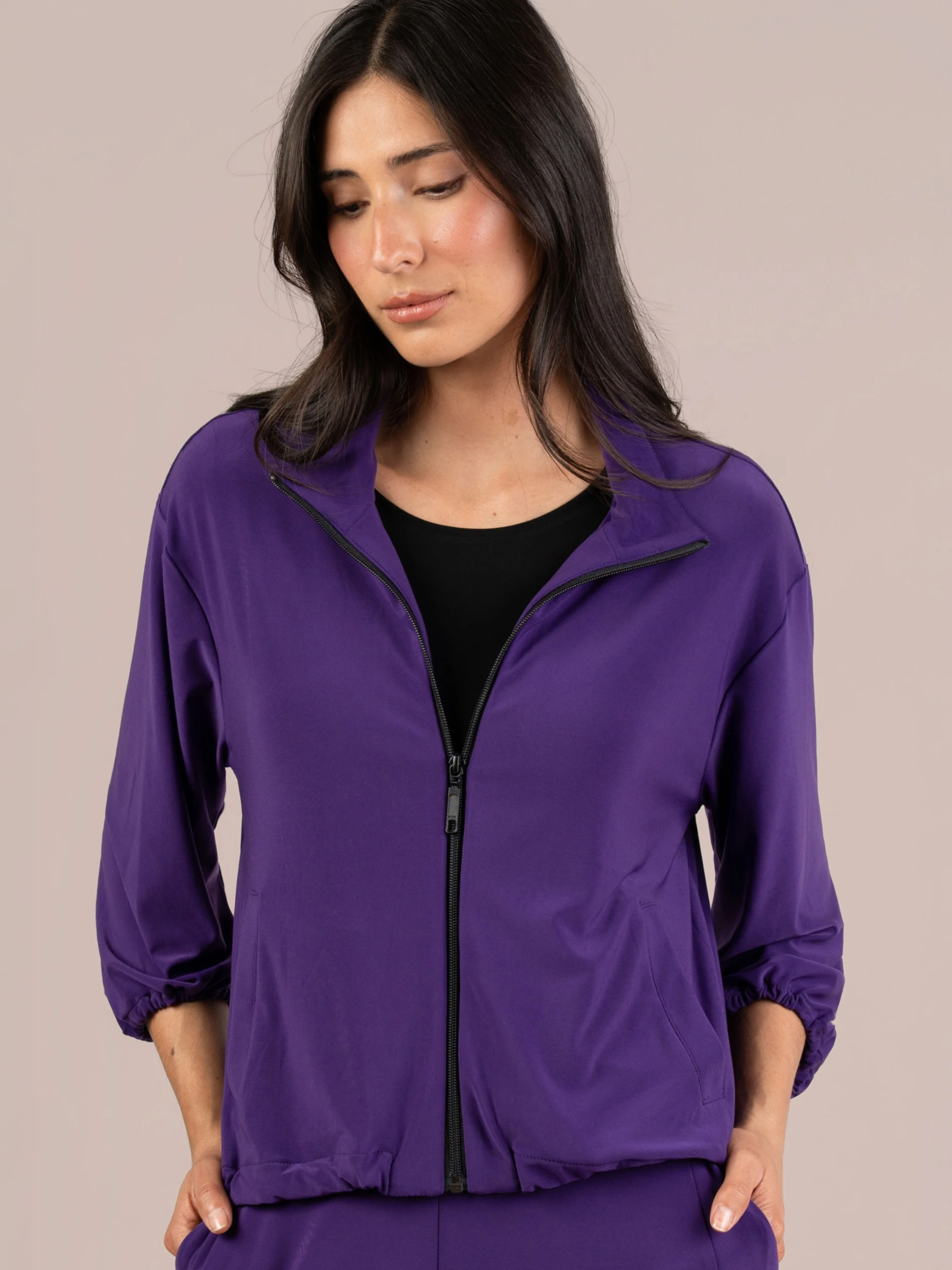 Belleza Zip Jacket in Elderberry