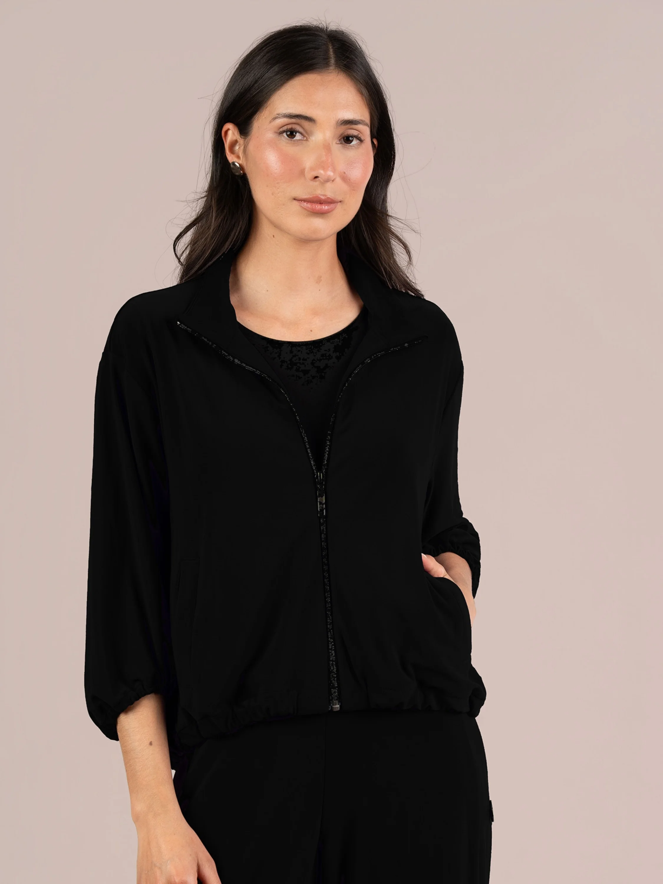 Belleza Zip Jacket in Black