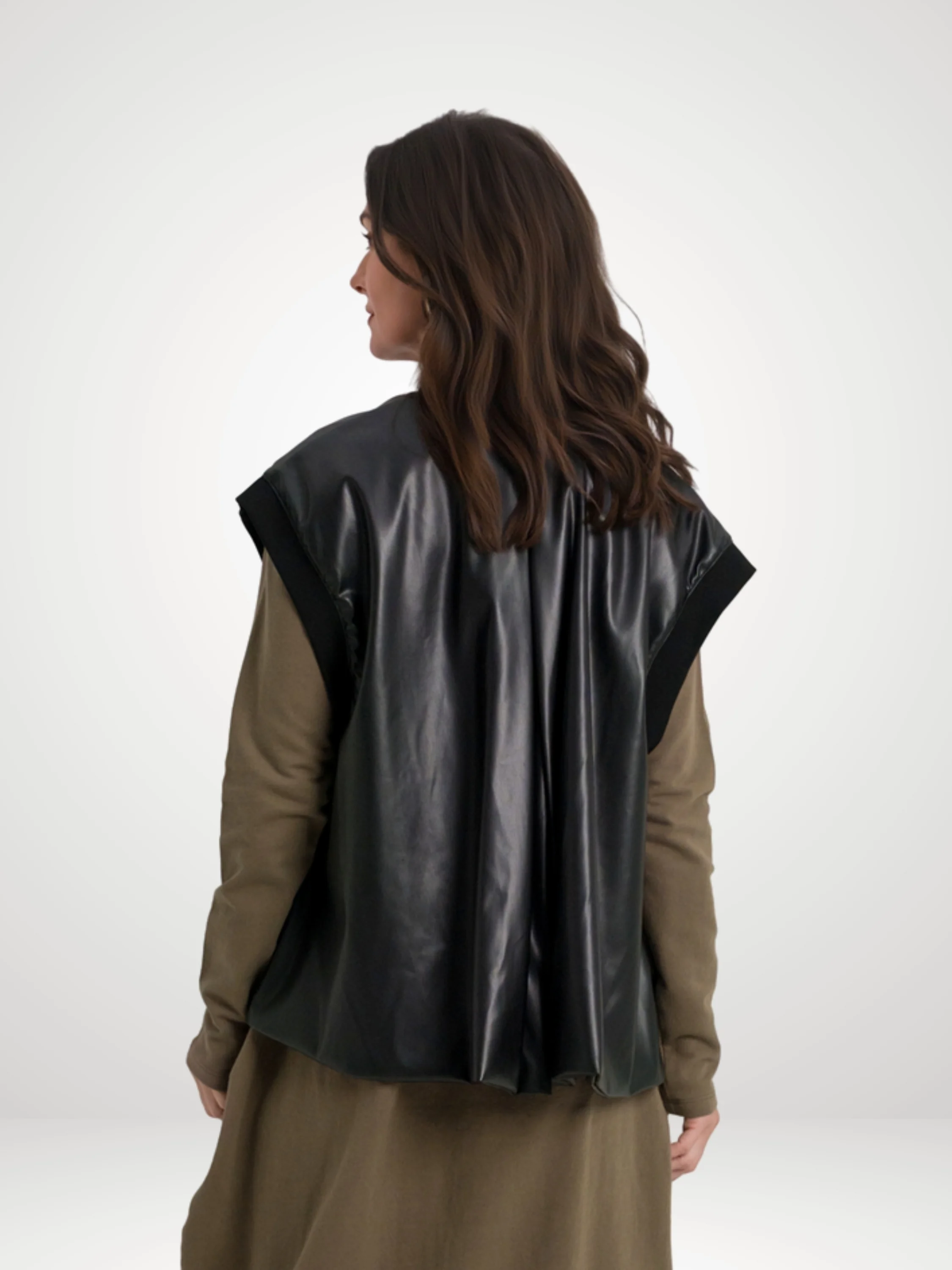 Best Vest in Black