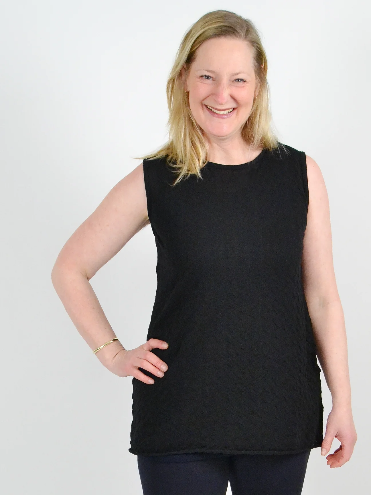Black Textured Tank in Nero
