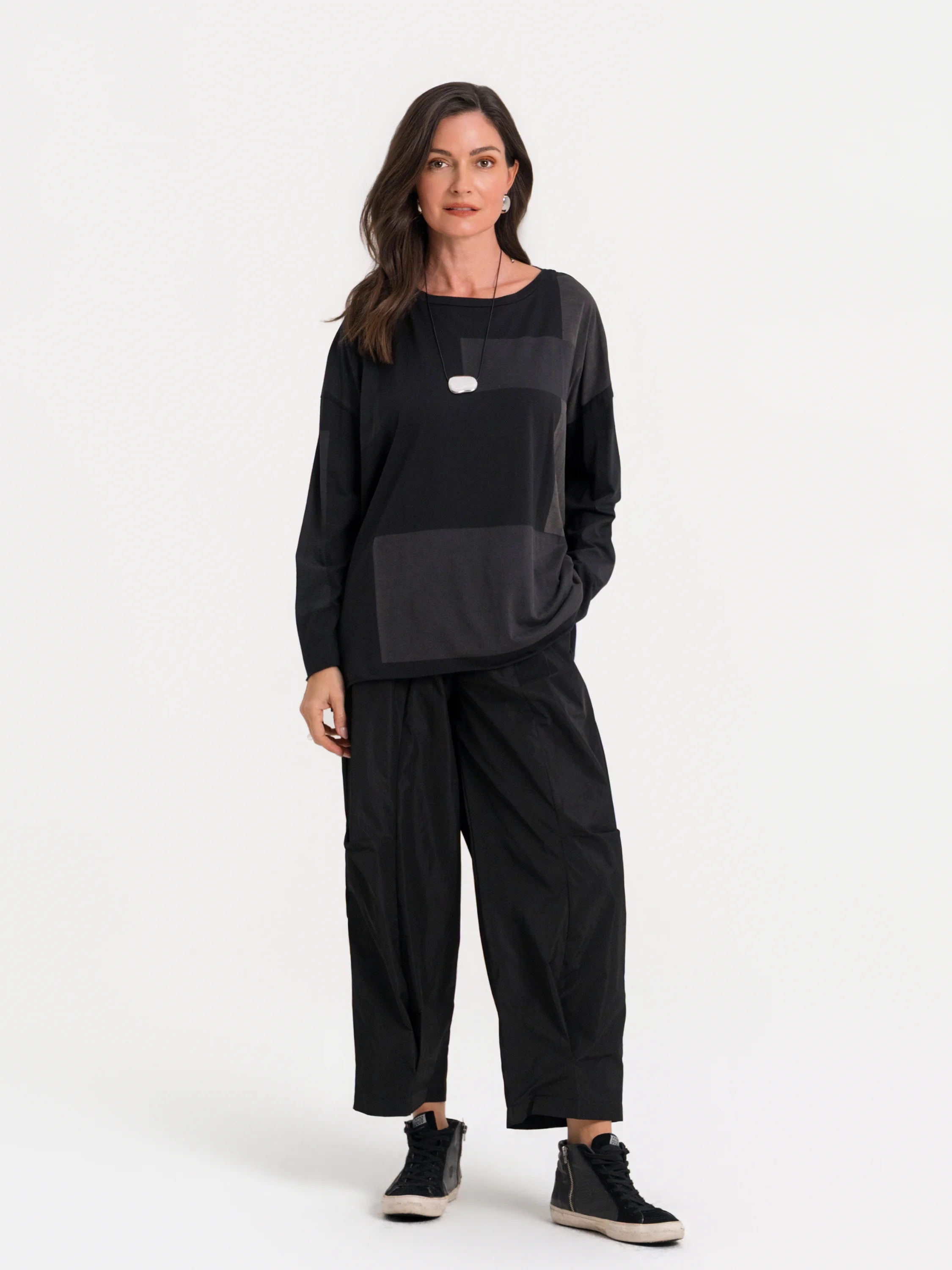 Blocks T in Black
