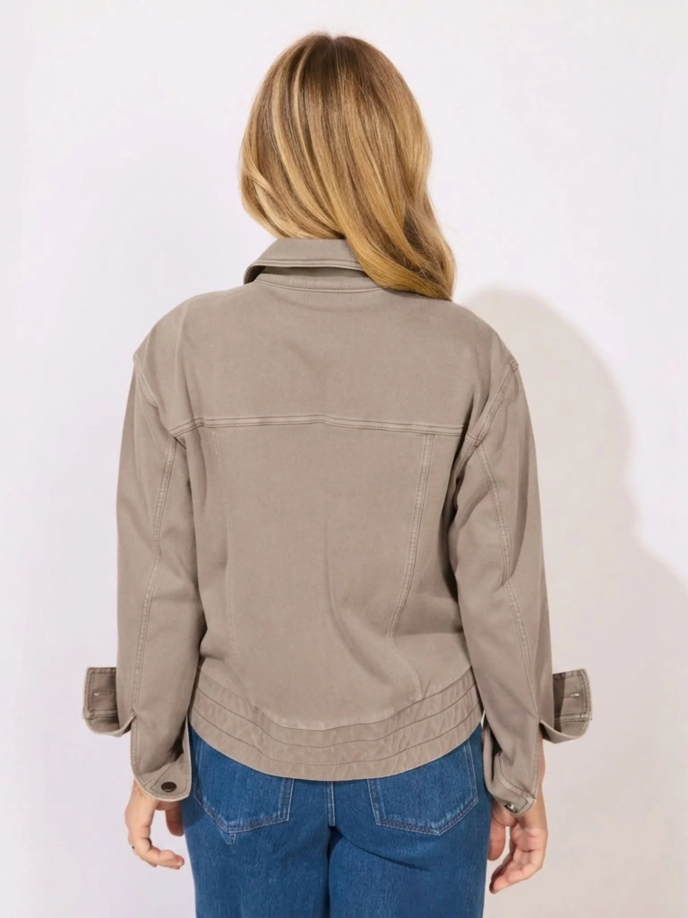 Boundless Jacket in Volcano