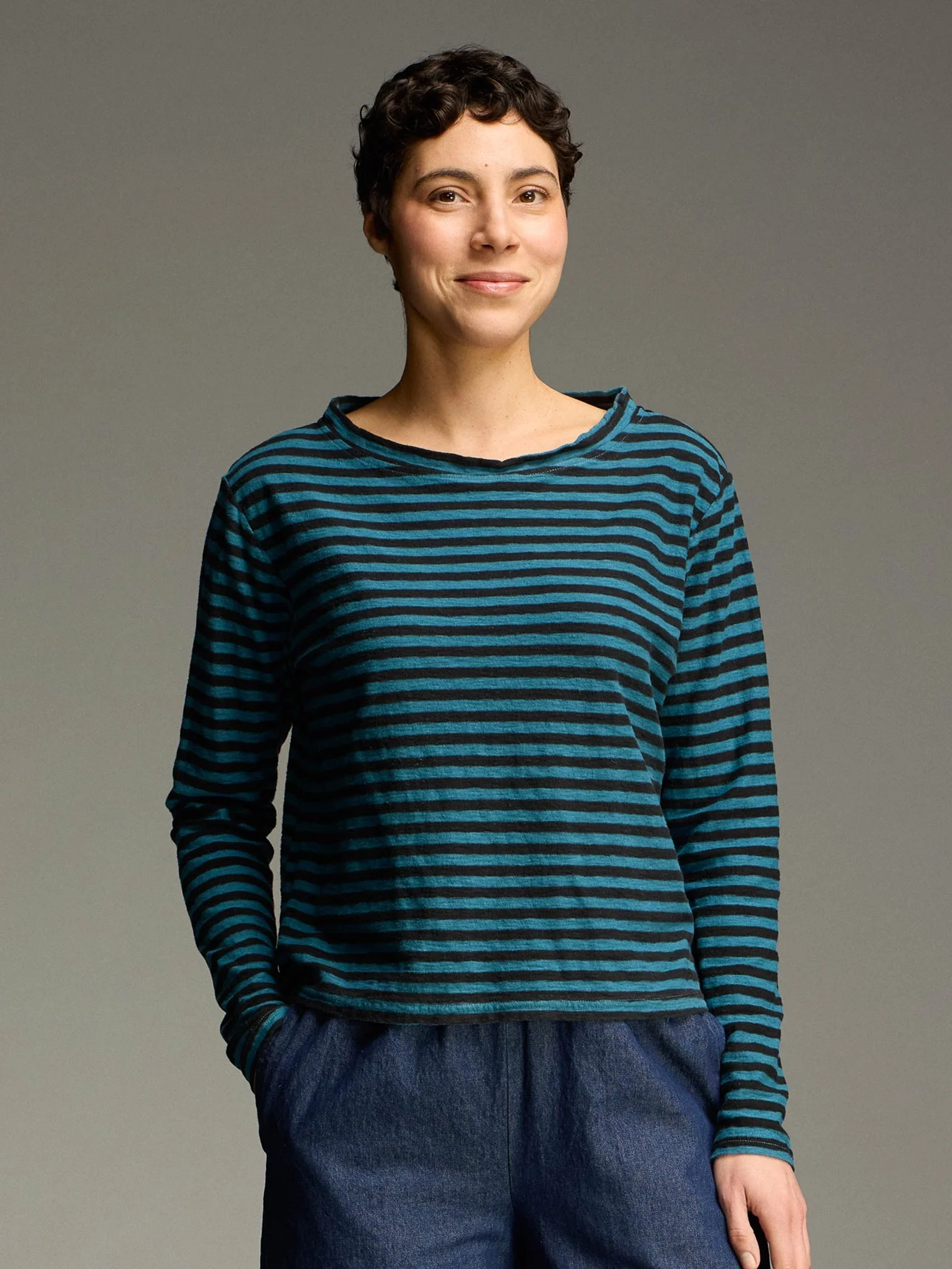 Boxy Mockneck Top in Peacock