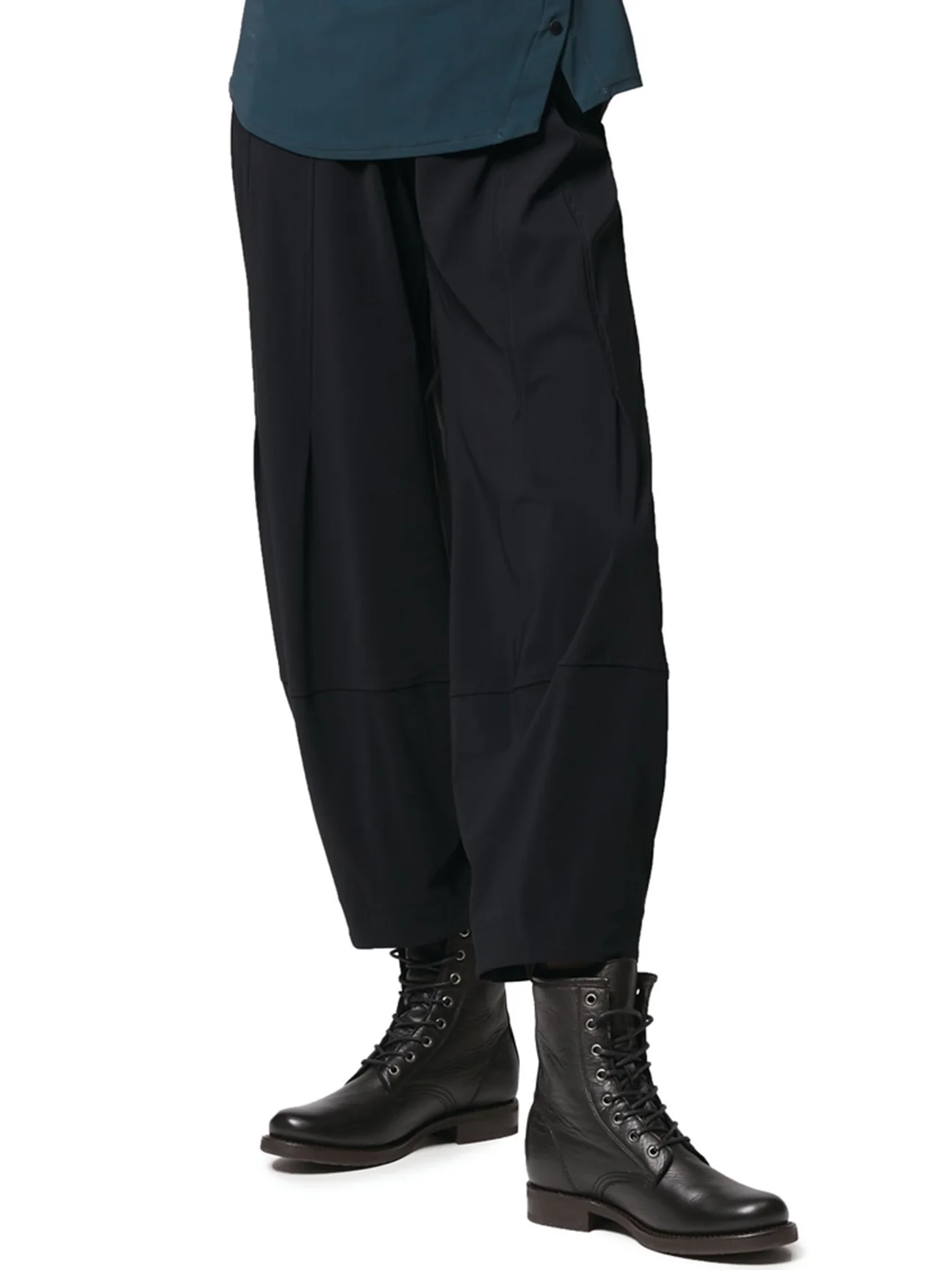 Buster Pant in Black