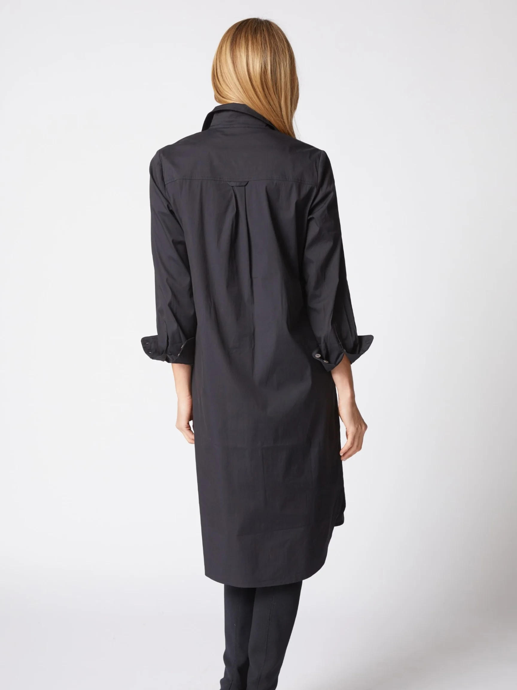 Cafe Midi Dress in Black