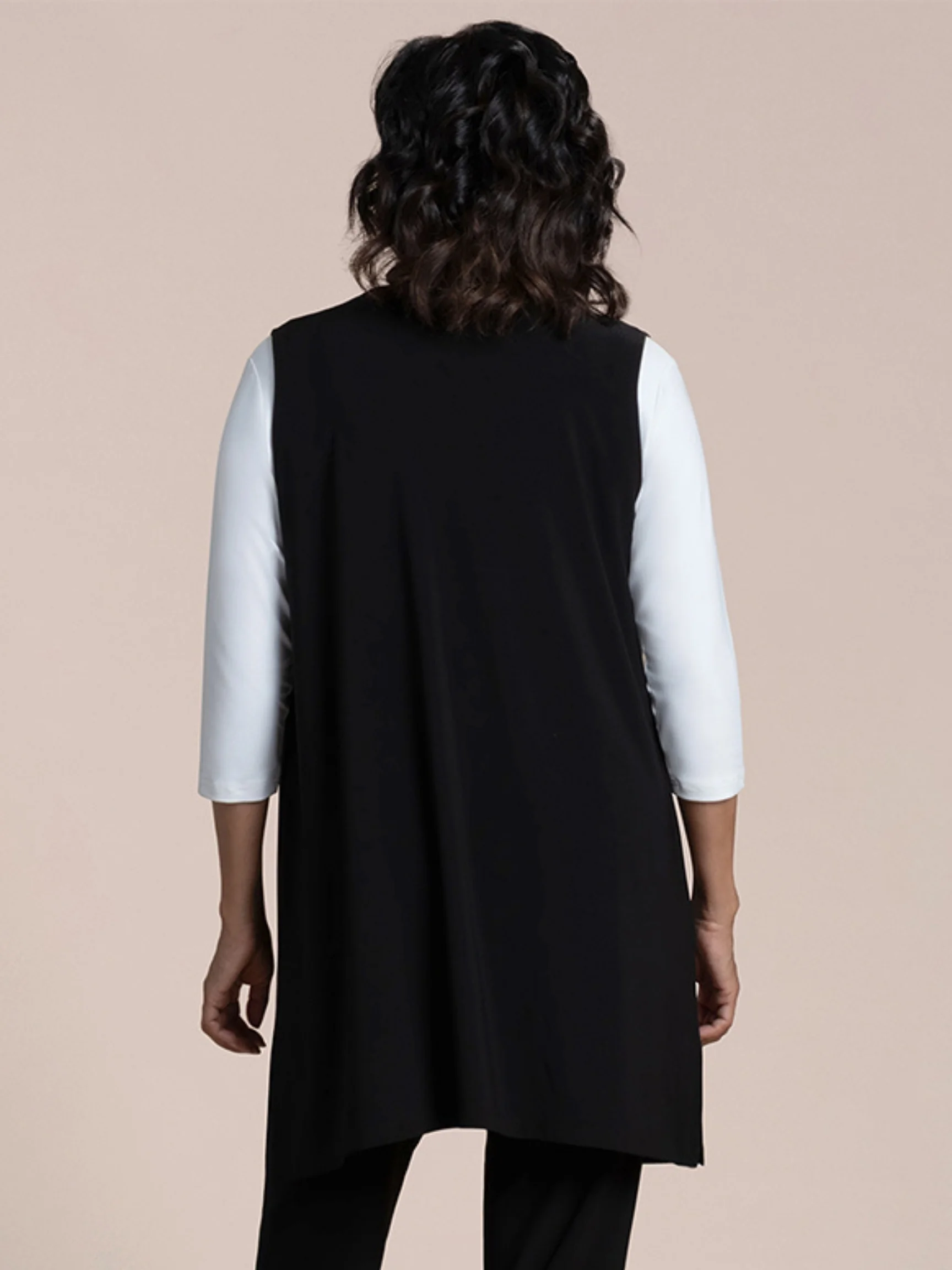 Carefree Vest in Black