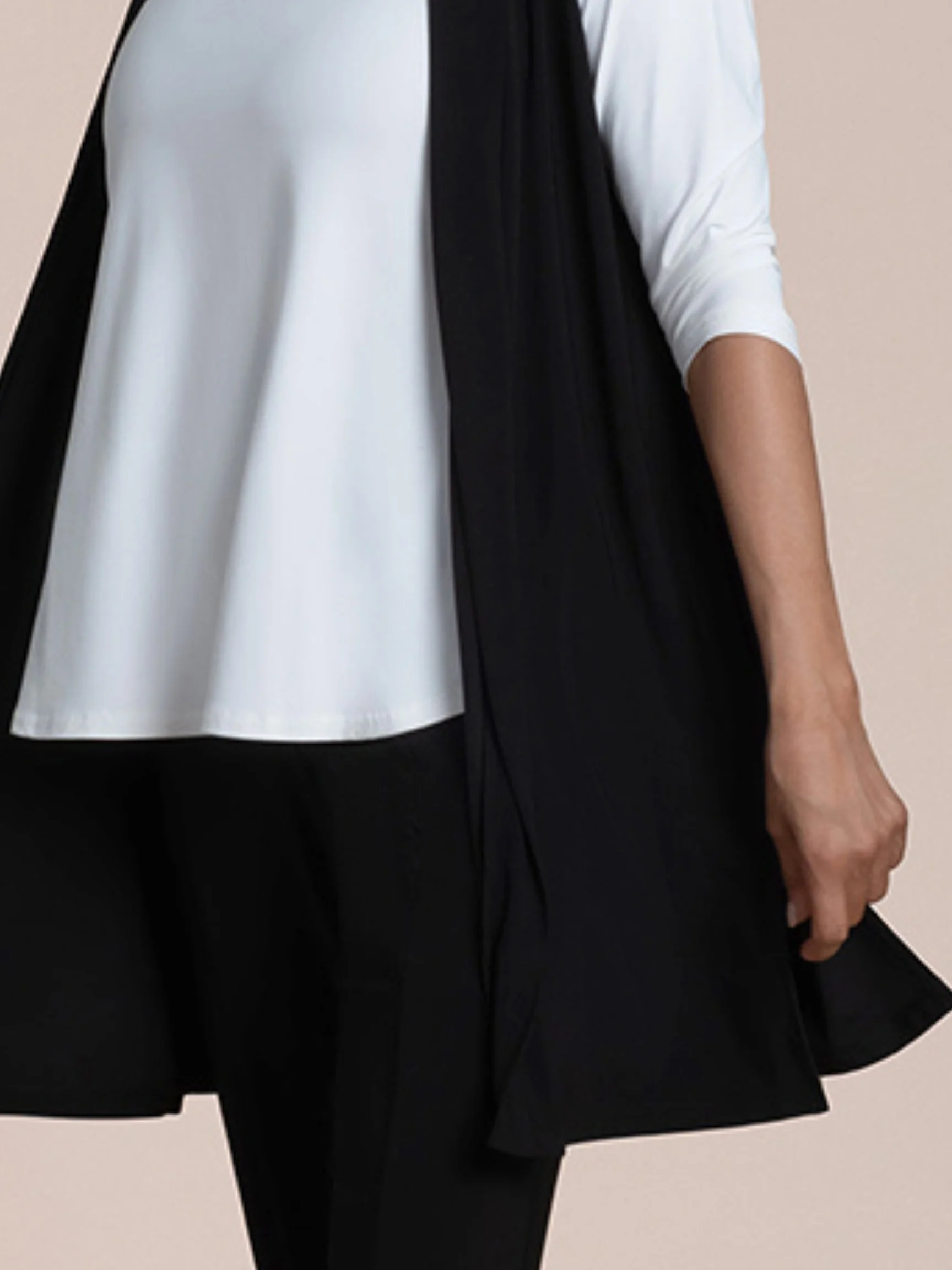 Carefree Vest in Black