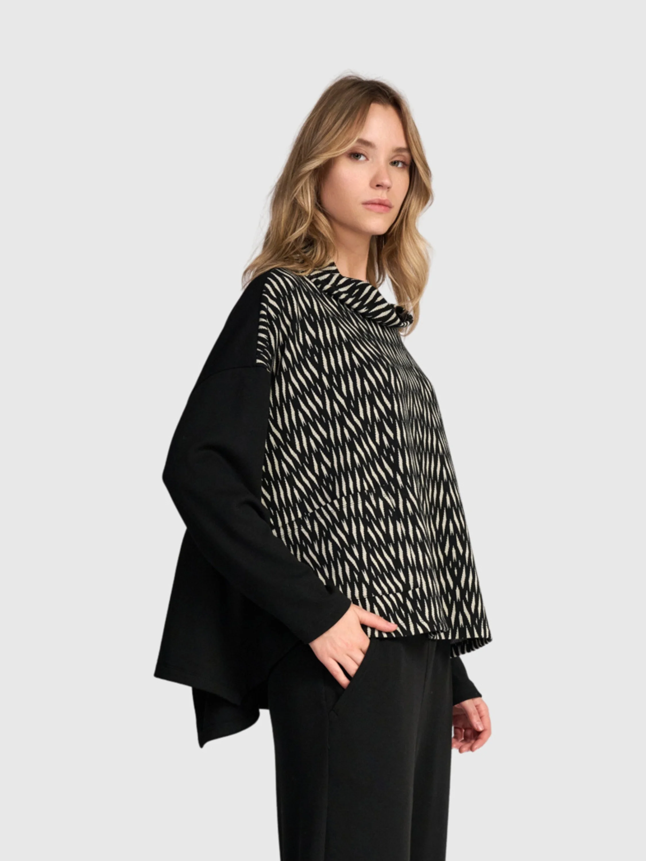 Cascade Cowl Top in Flow