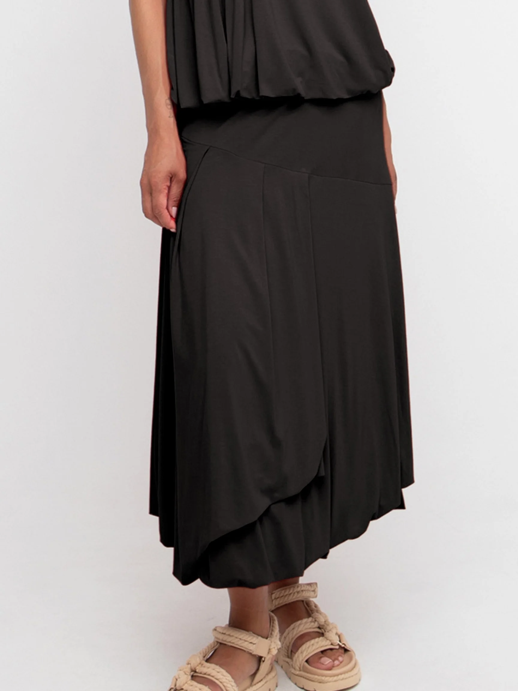 Cascade Skirt in Black