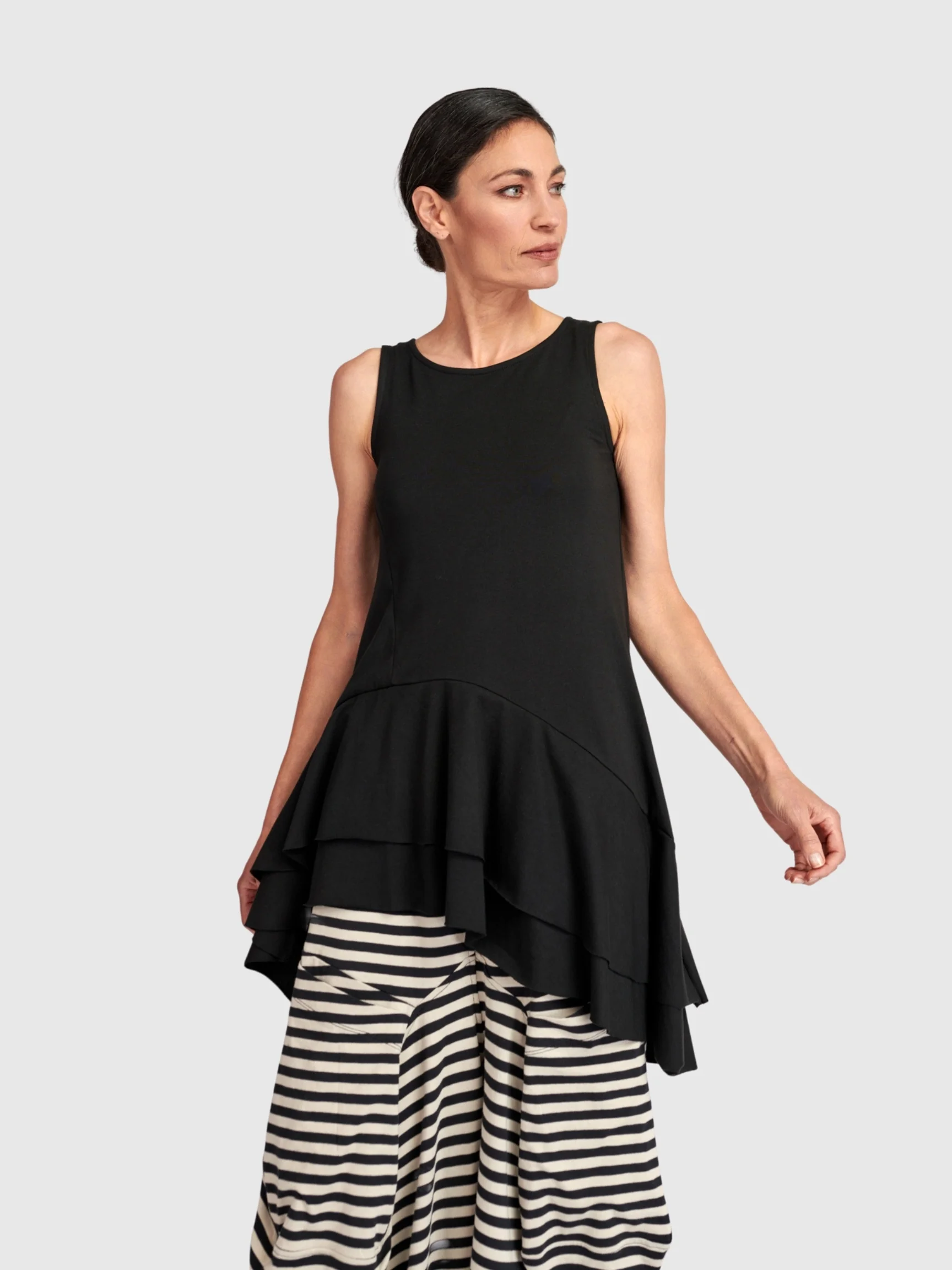 Cascade Tank in Black