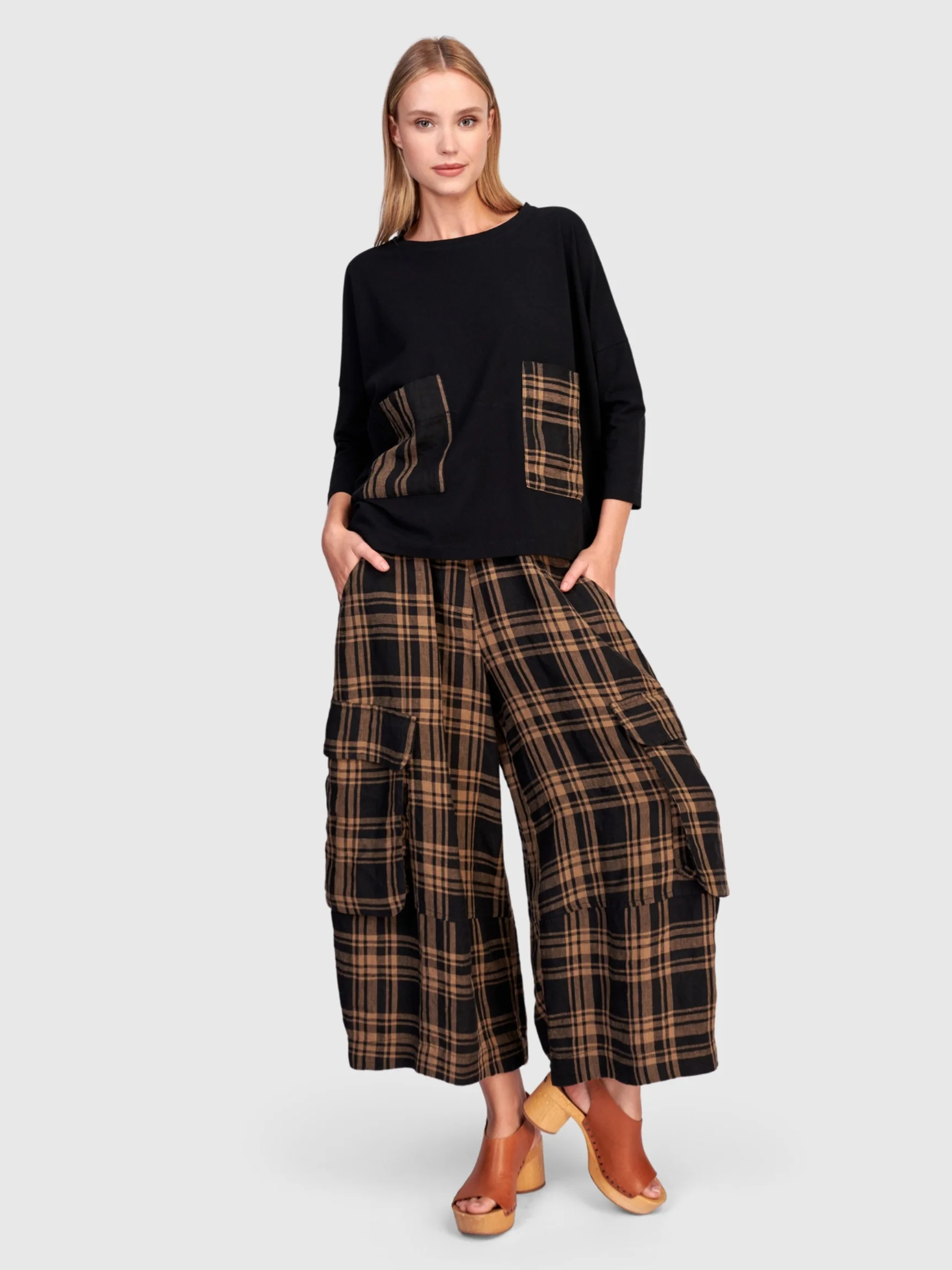 Check Cargo Pant in Check
