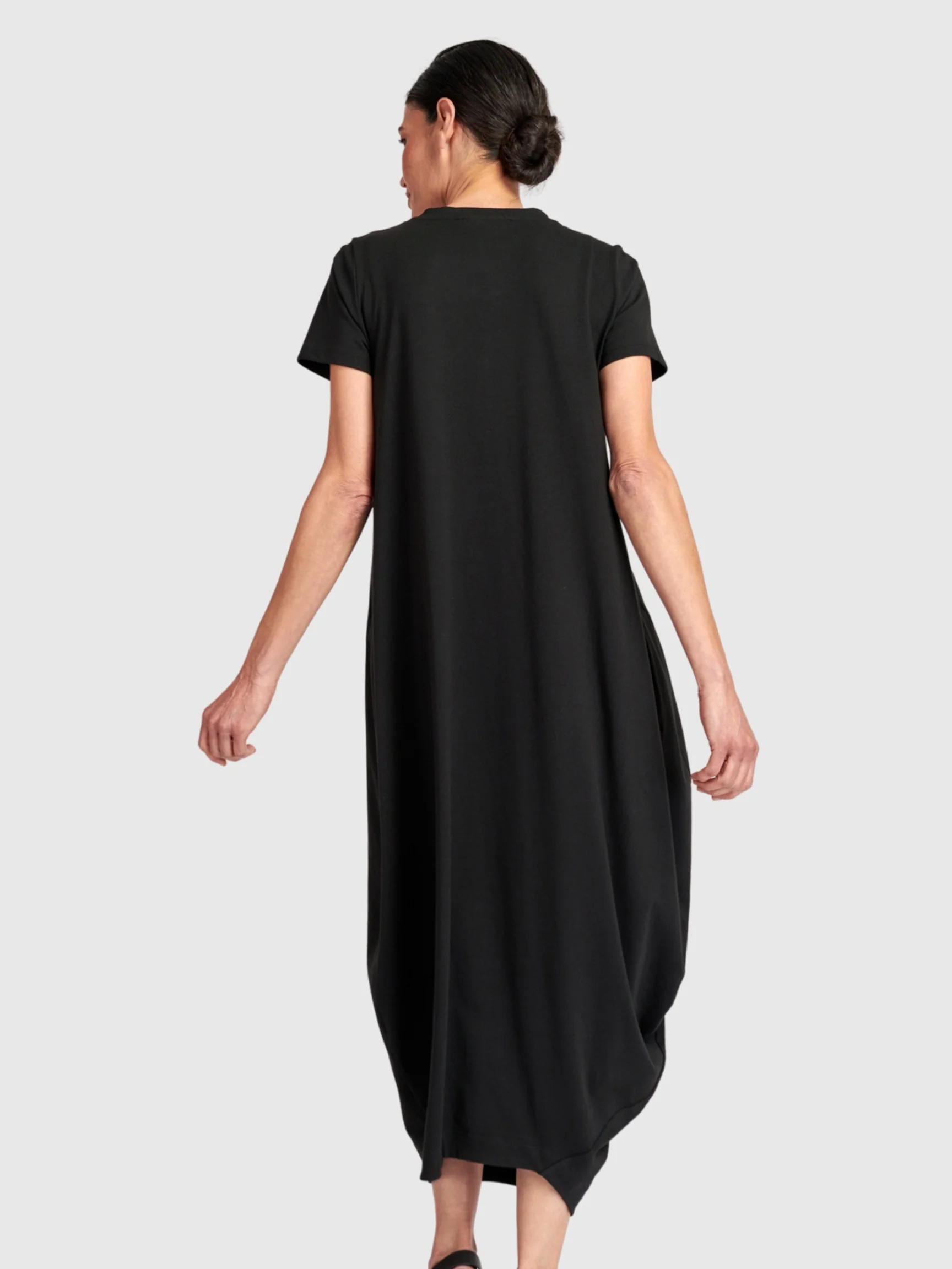 Crescent Dress in Black