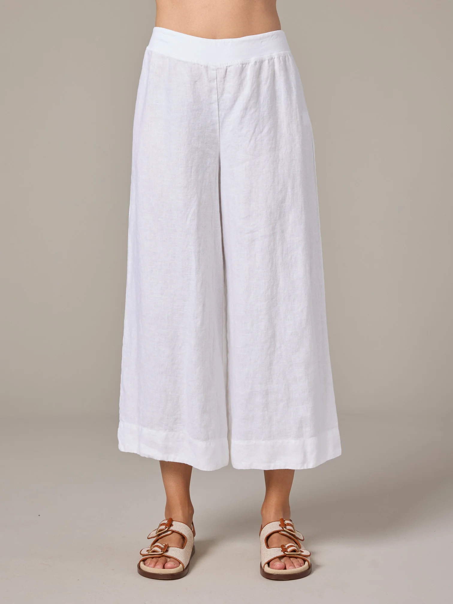 Crop Pant in White