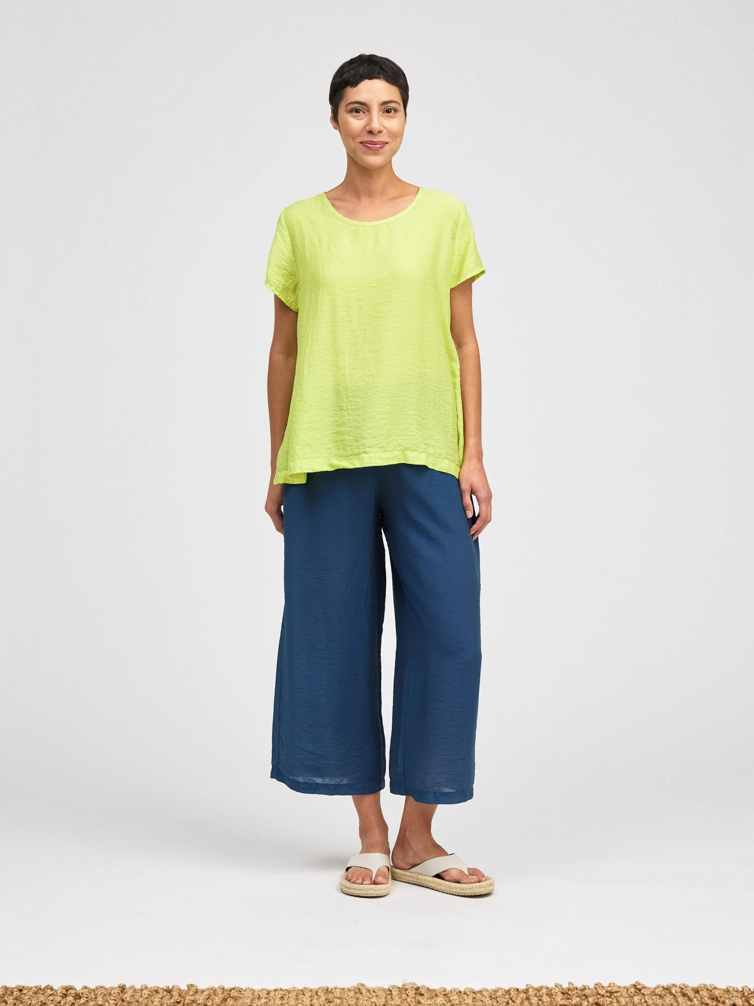 Crop Slv Swing Top in Euphorbia