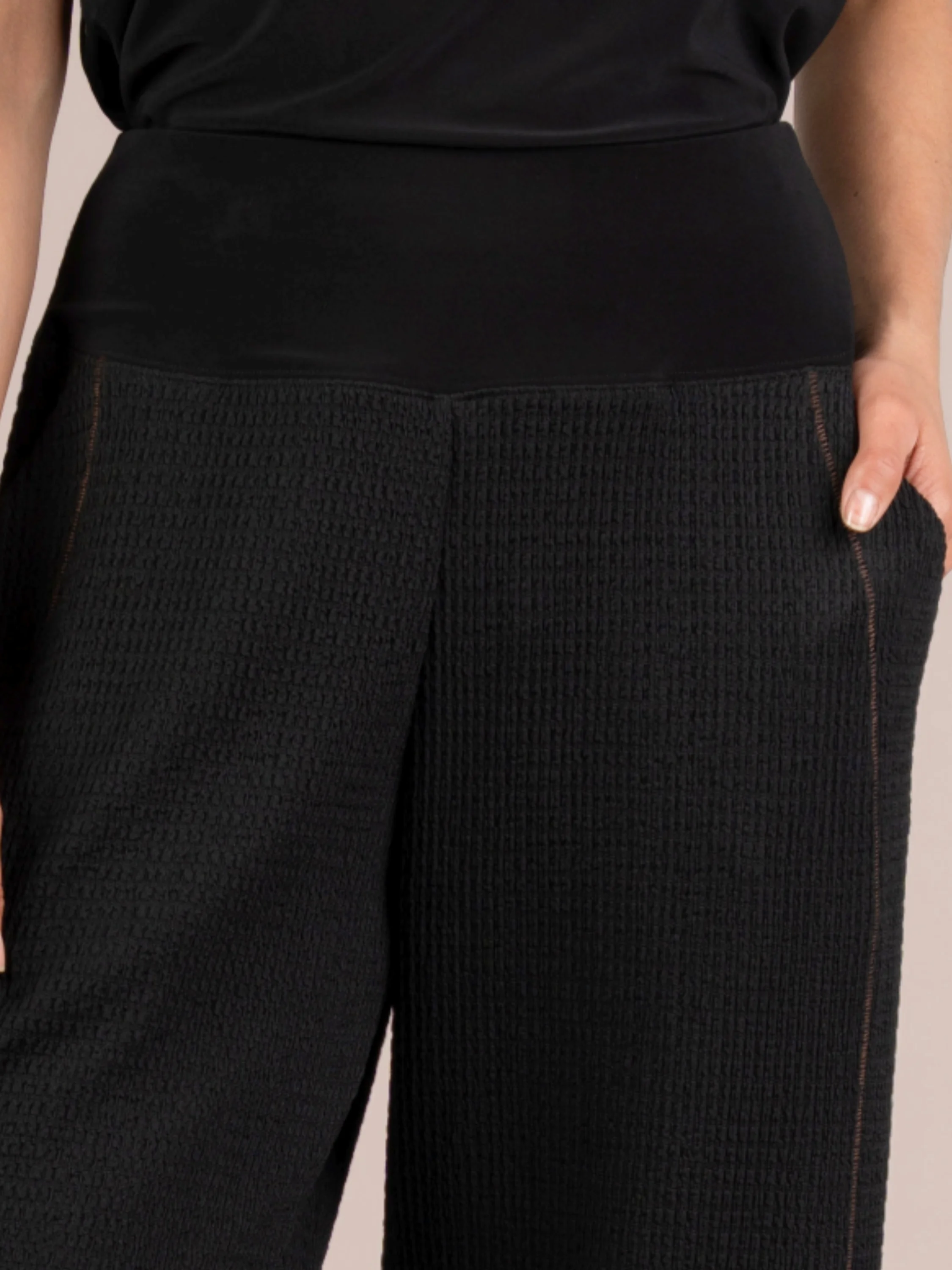 Crossline Pant in Black/Cinnamon Stitching
