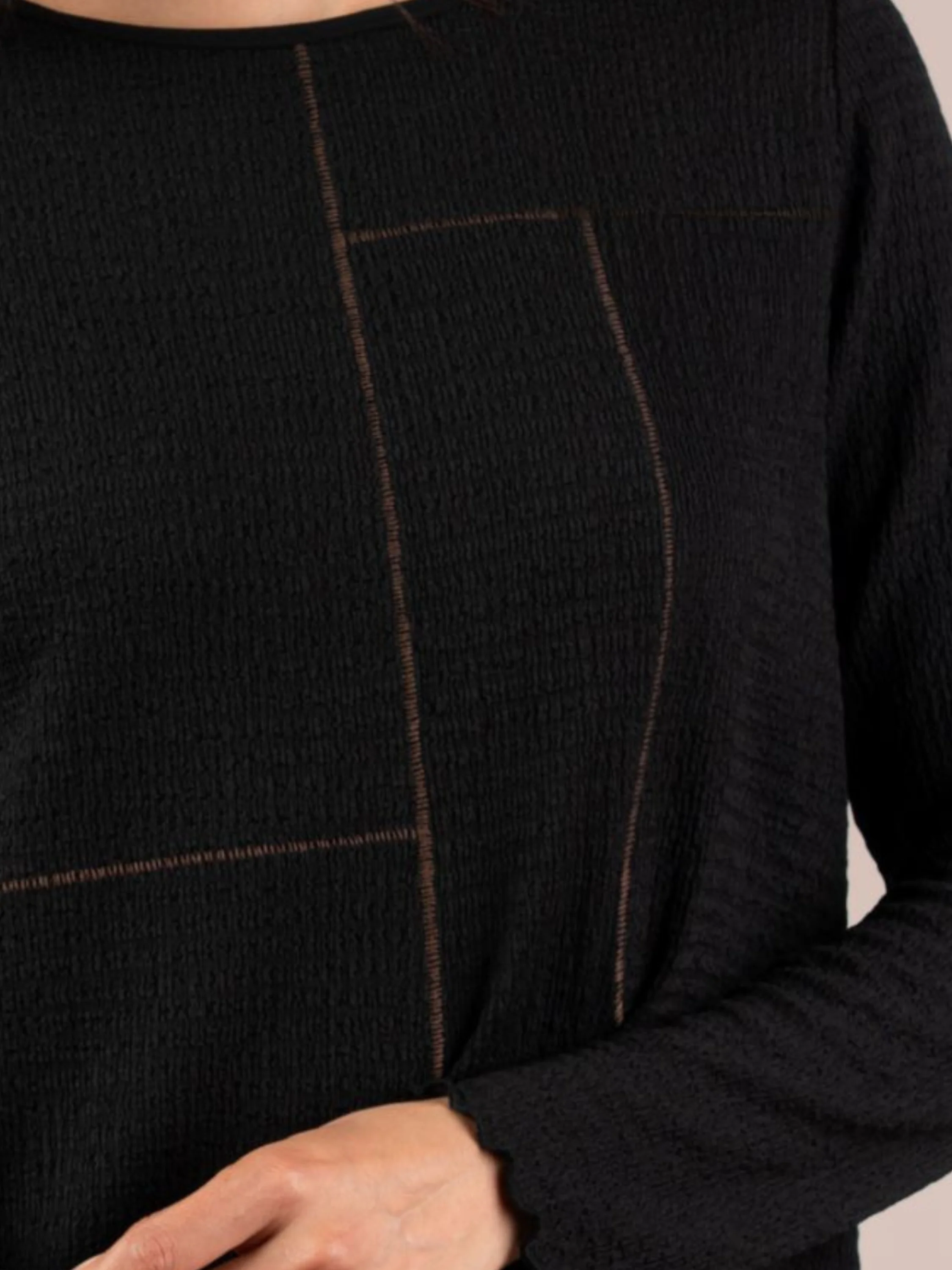 Crossline Top in Black/Cinnamon Stitching