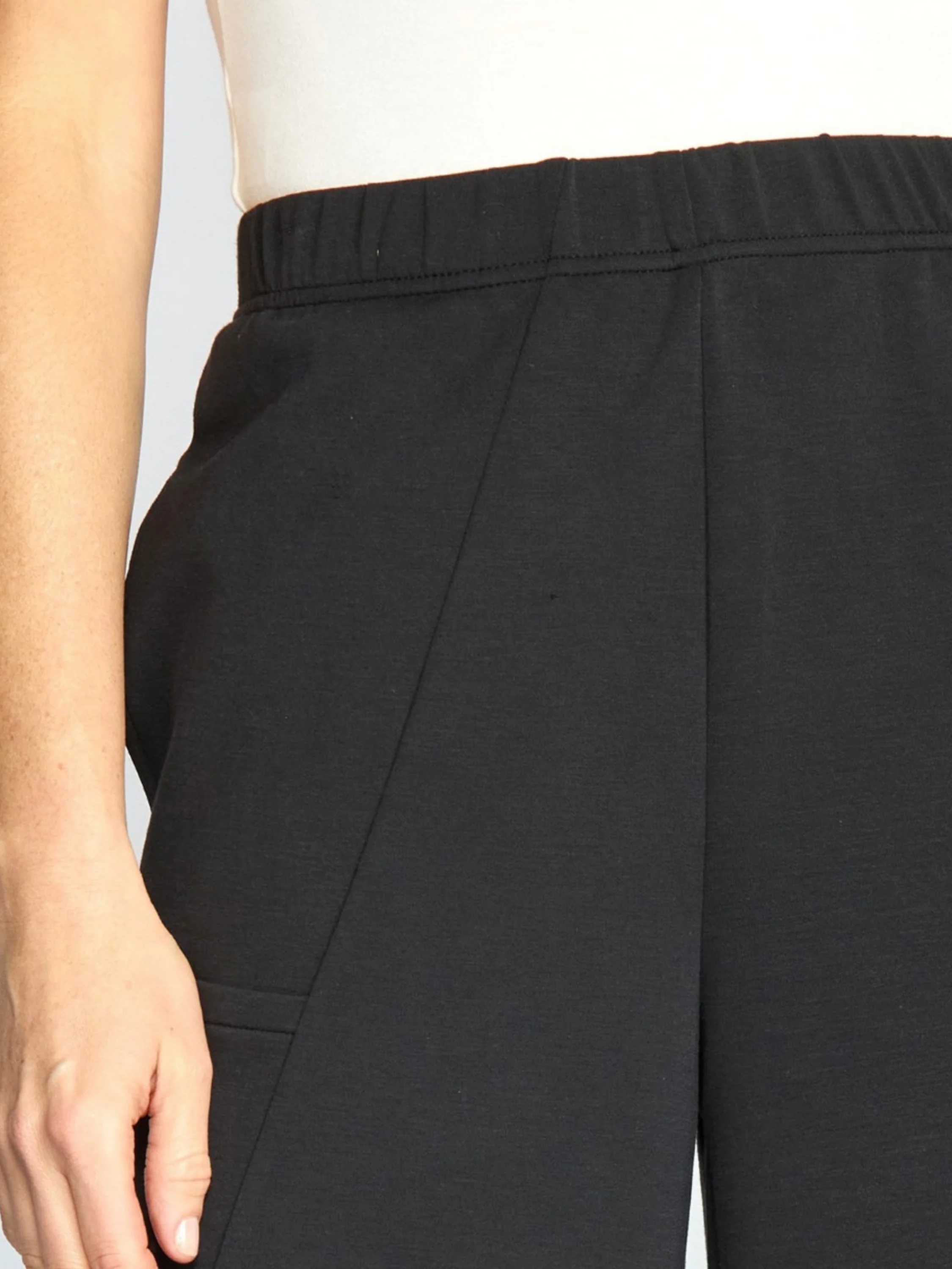 Crossroads Pant in Black