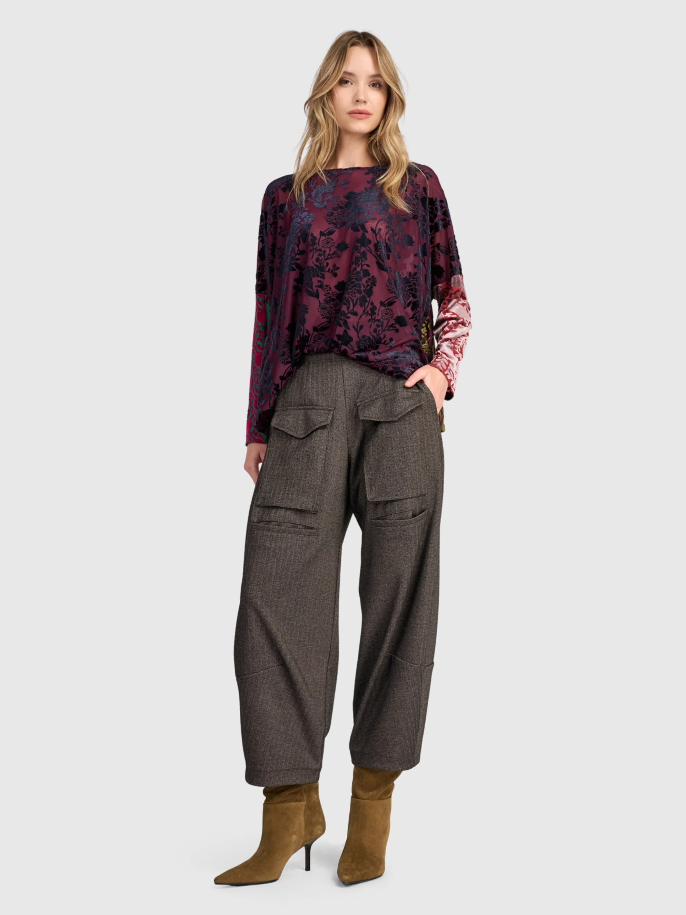 Cut Velvet Top in Regal