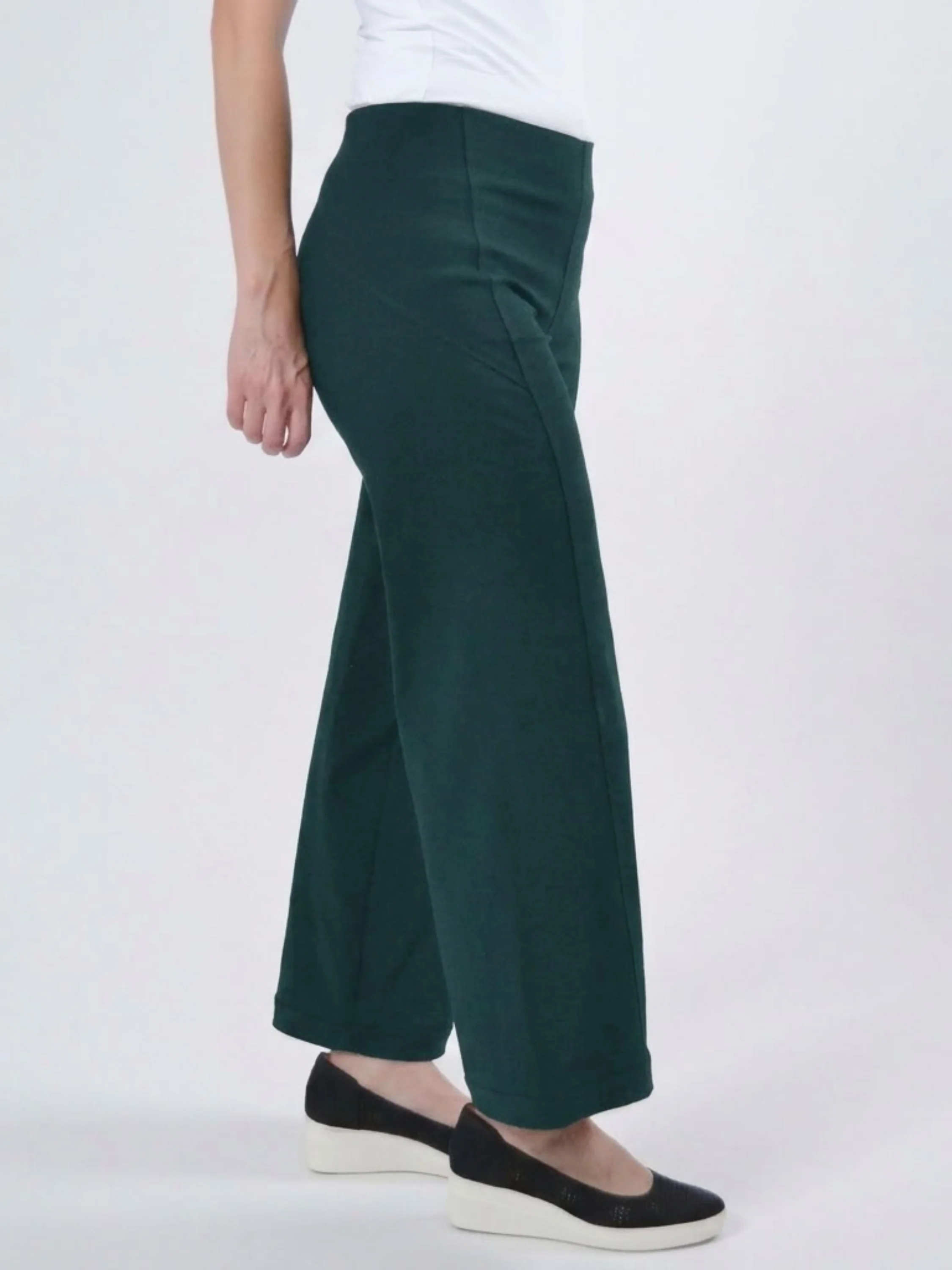 Dara Pant in Renaissance Green