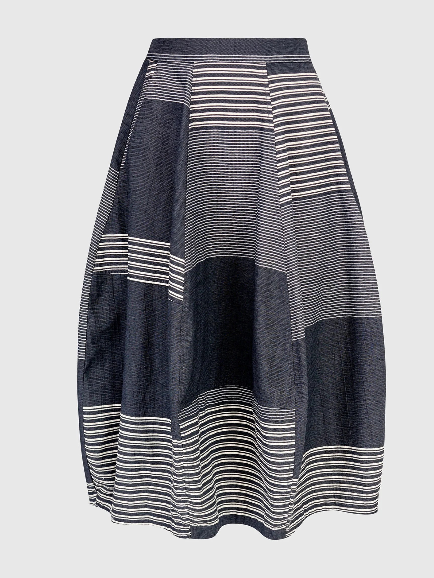 Darkbar Skirt in Darkbar