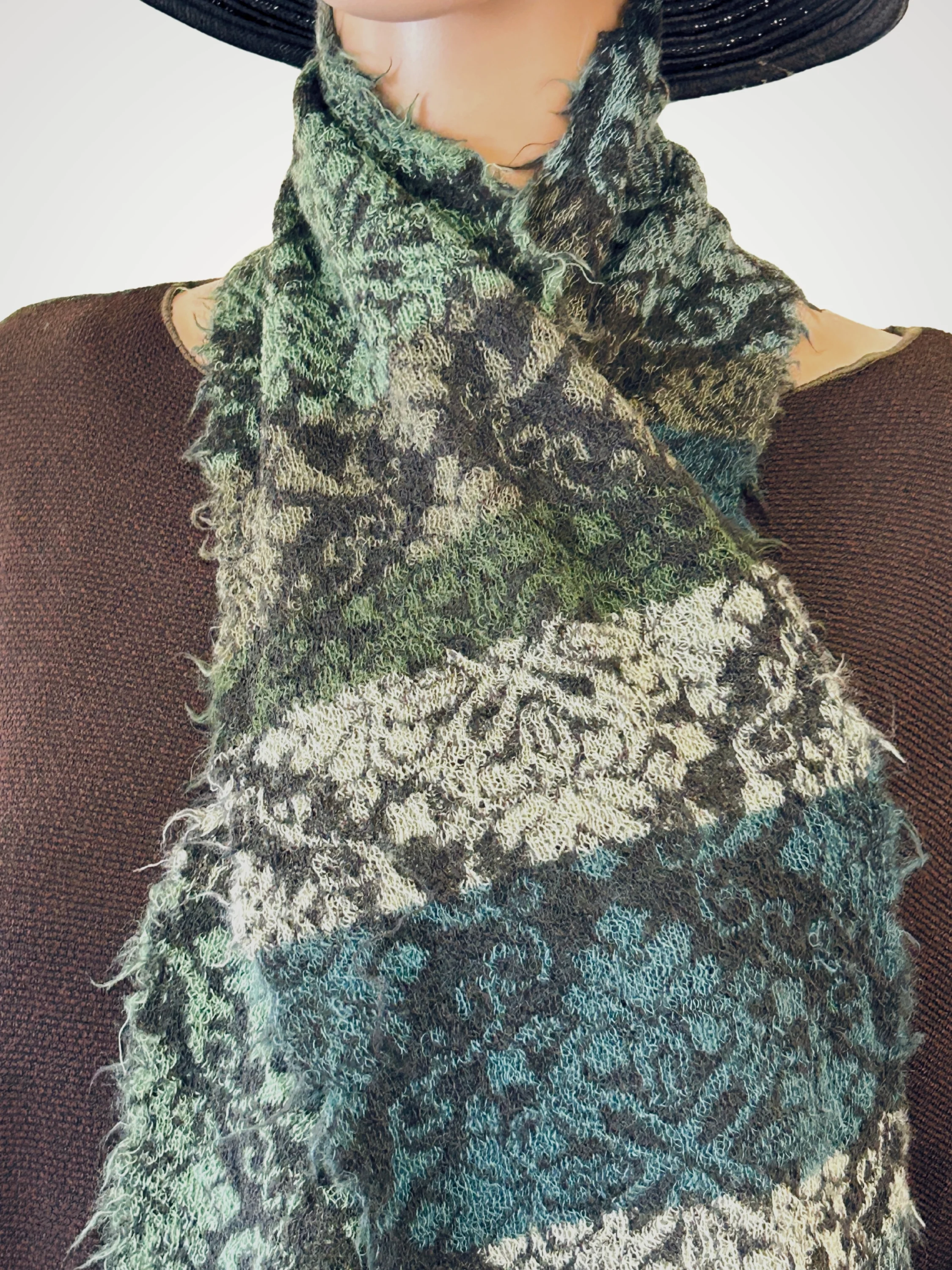 Double-Sided Scarf in Green