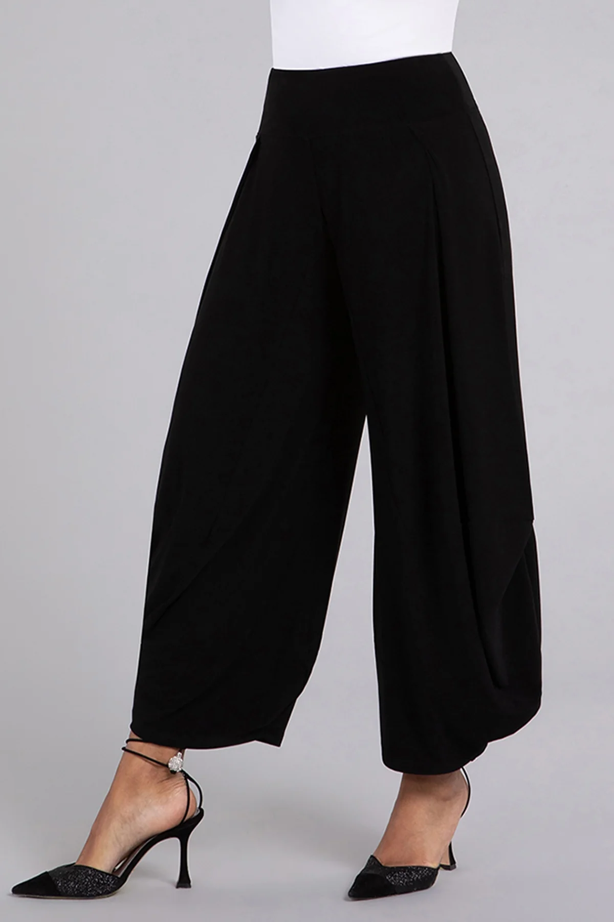 Dream Pant in Black