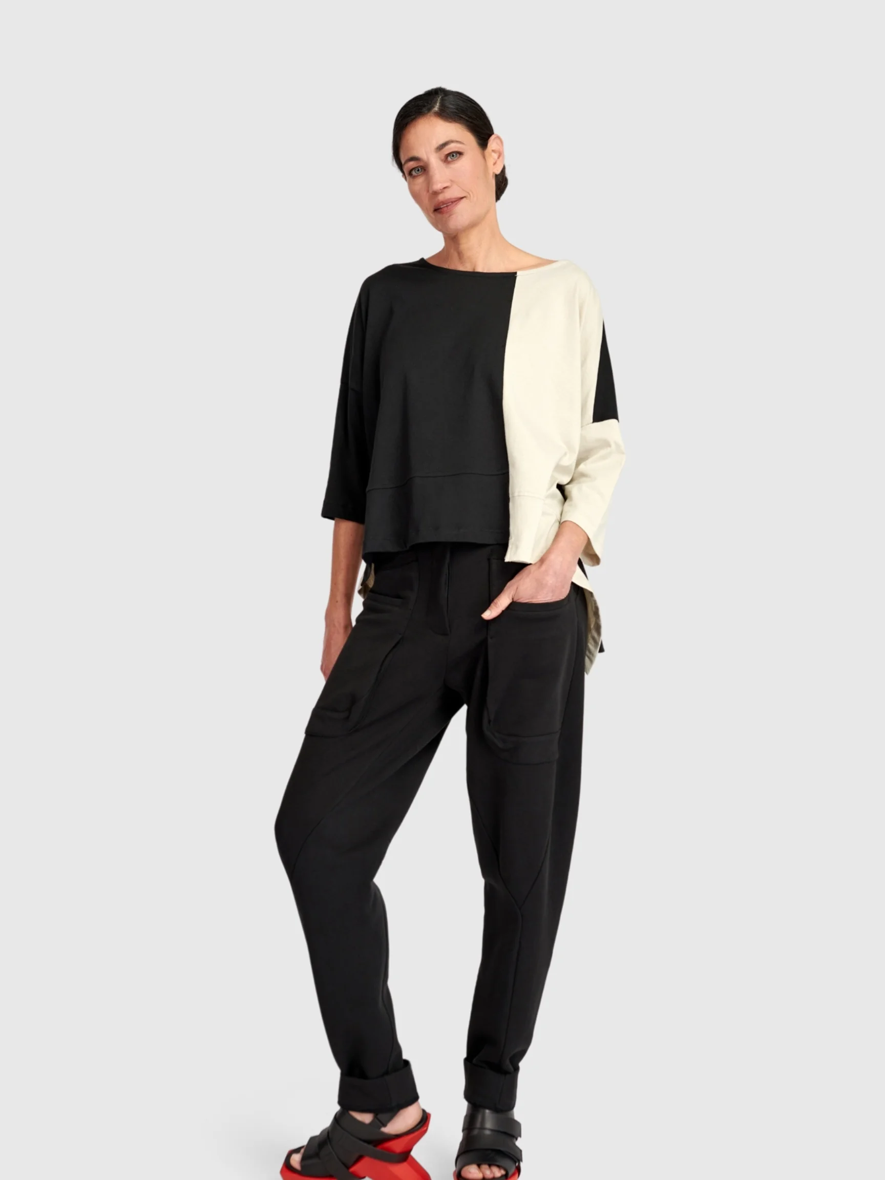 Duality Boxy Top in Mono