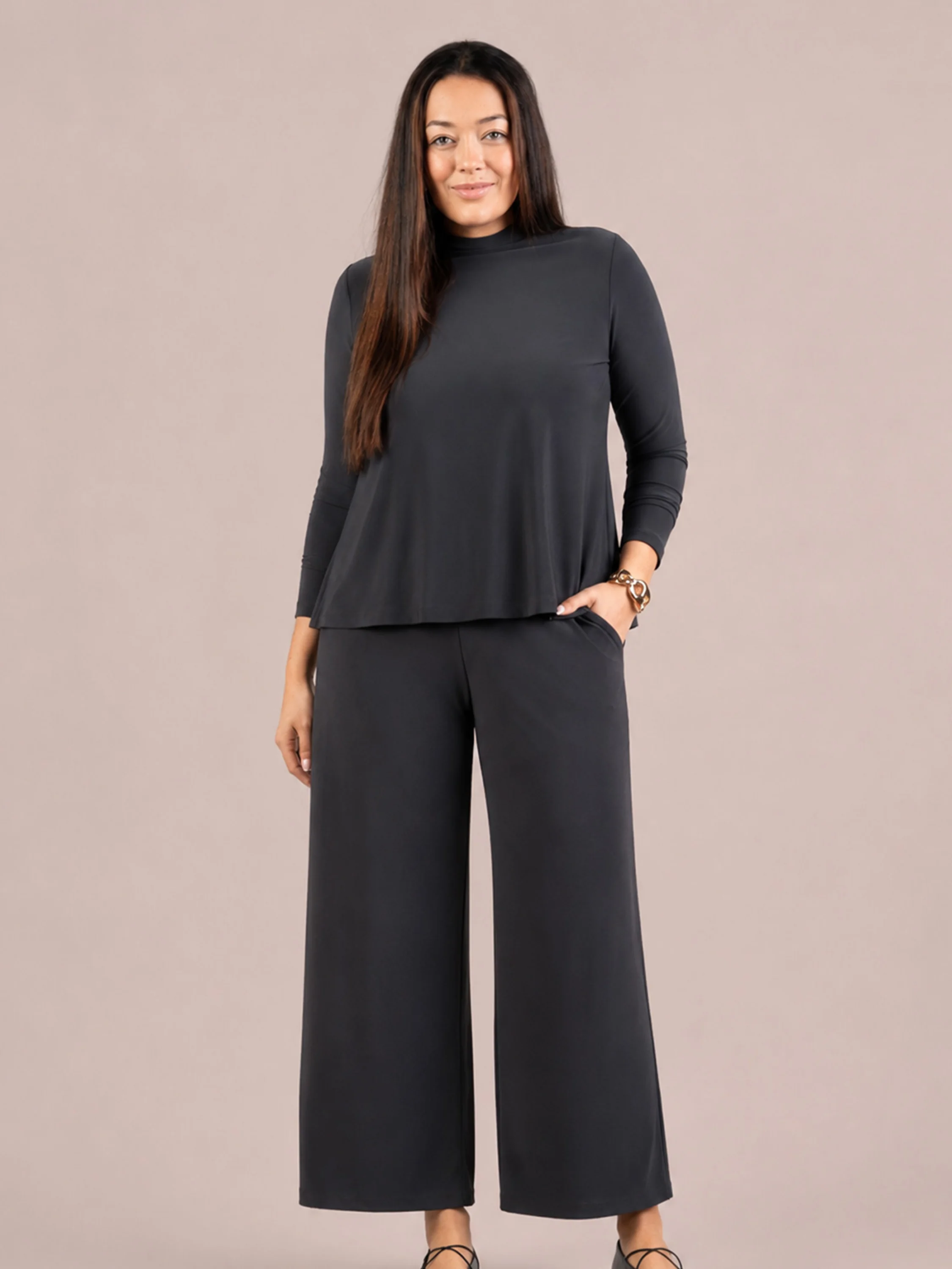 Echo Mock Neck Top in Graphite