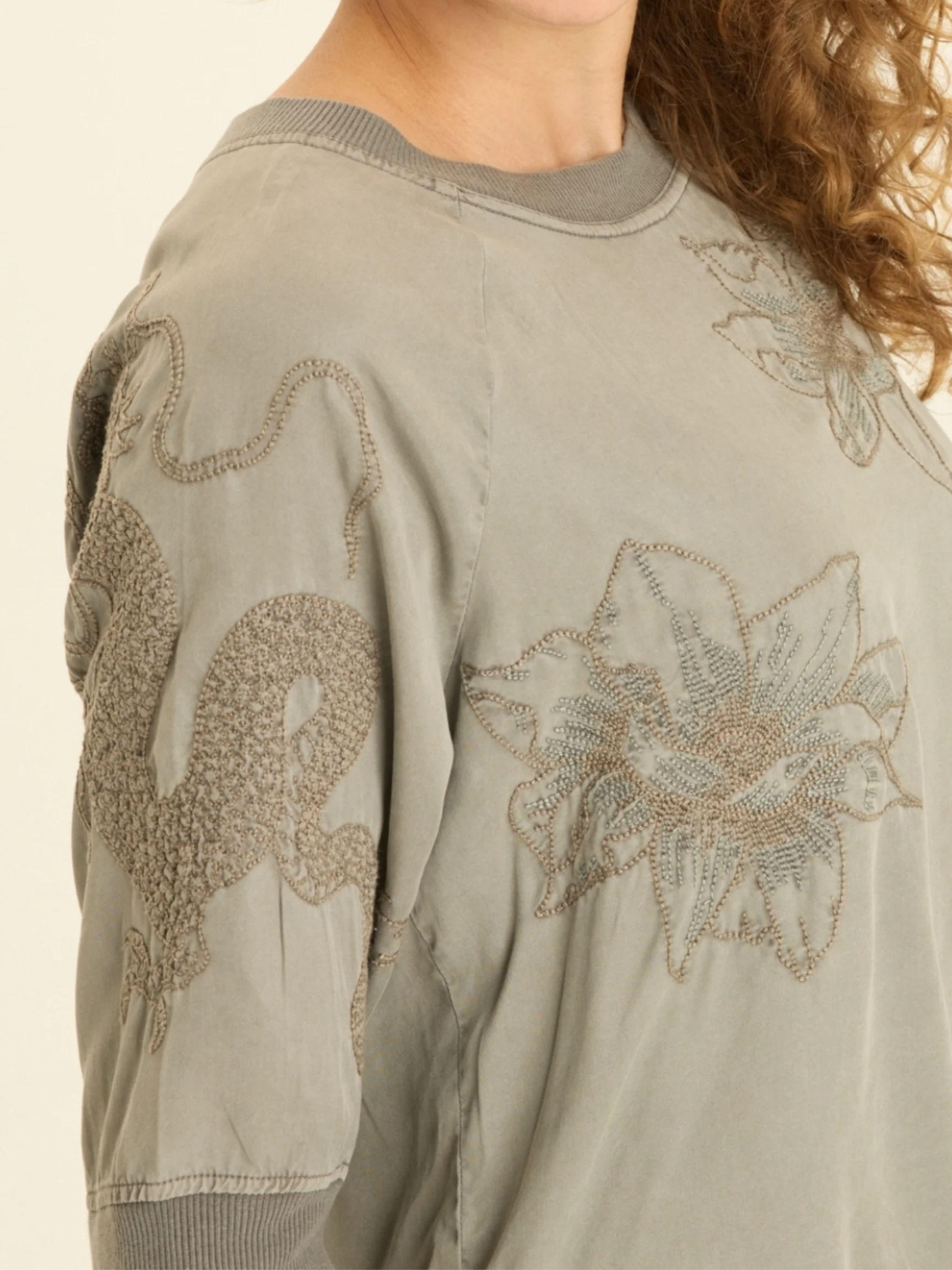 Embroidered Linton Top in Magnetic Grey