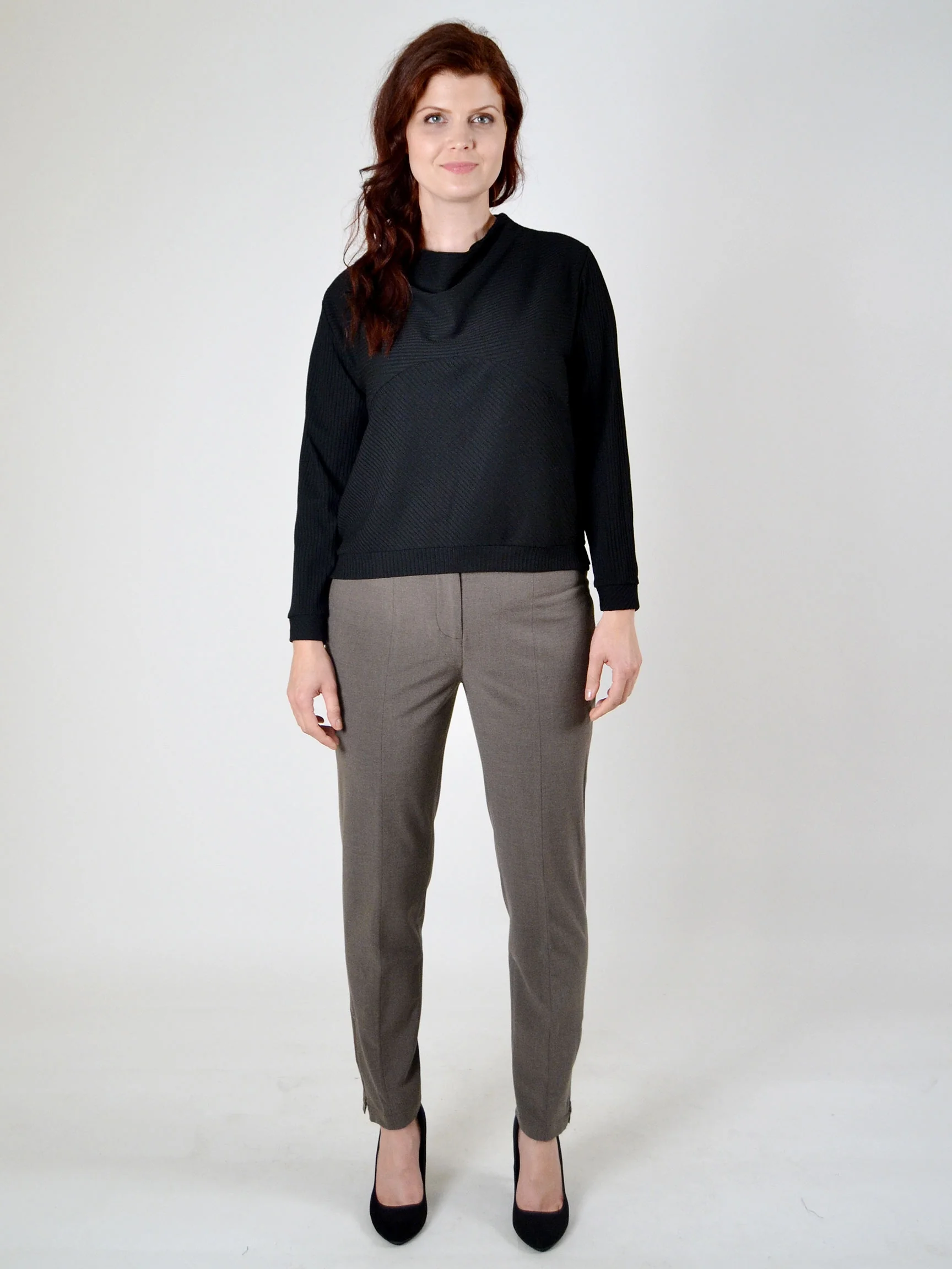Erin Pant in Barley