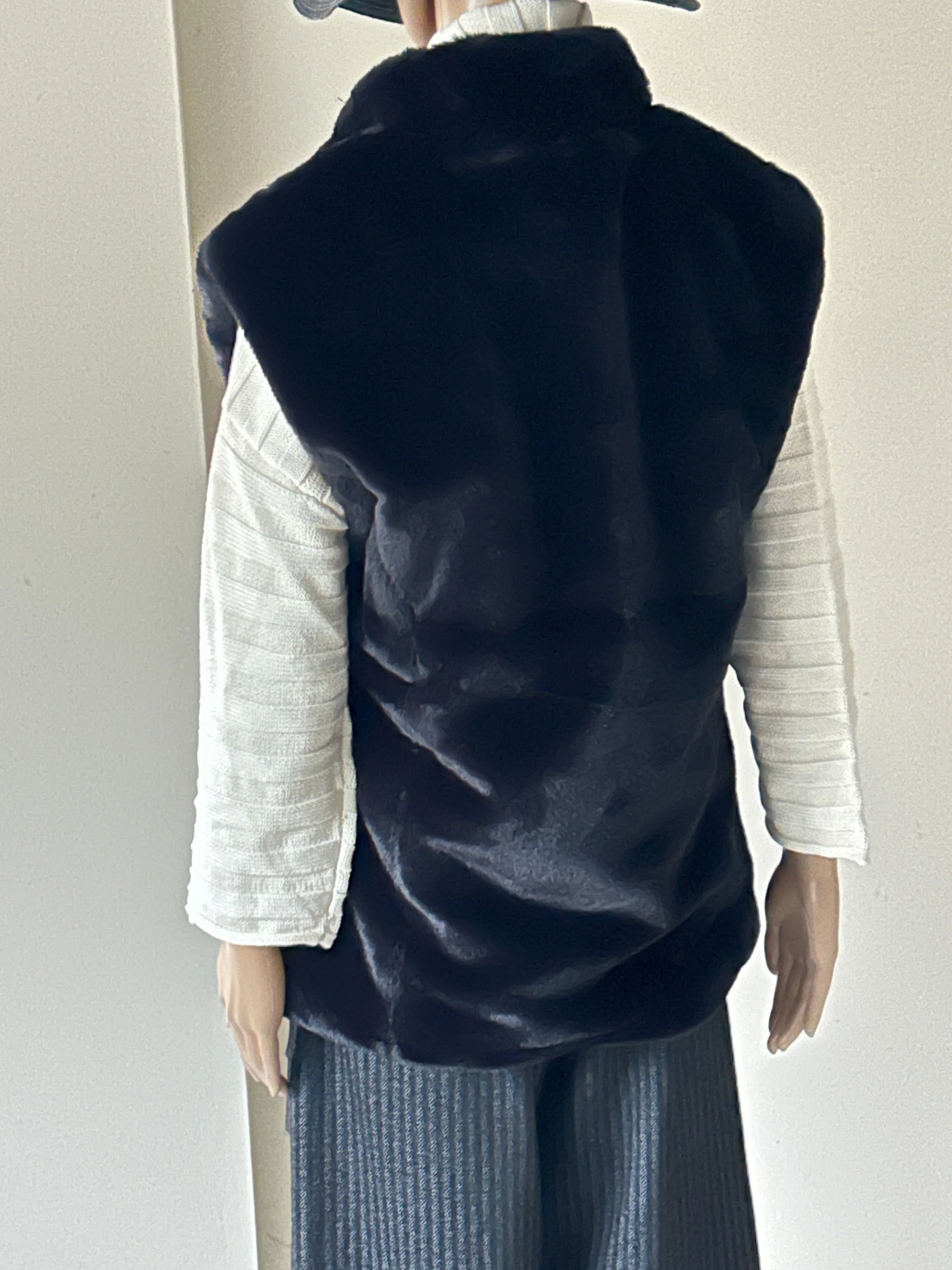 Faux Fur Stellar Vest in Black