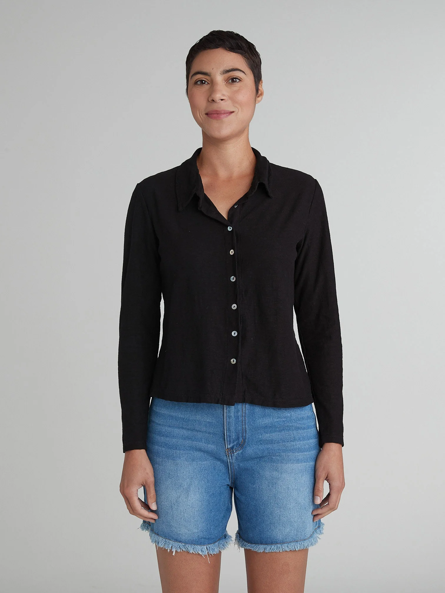 Fitted Shirt in Black