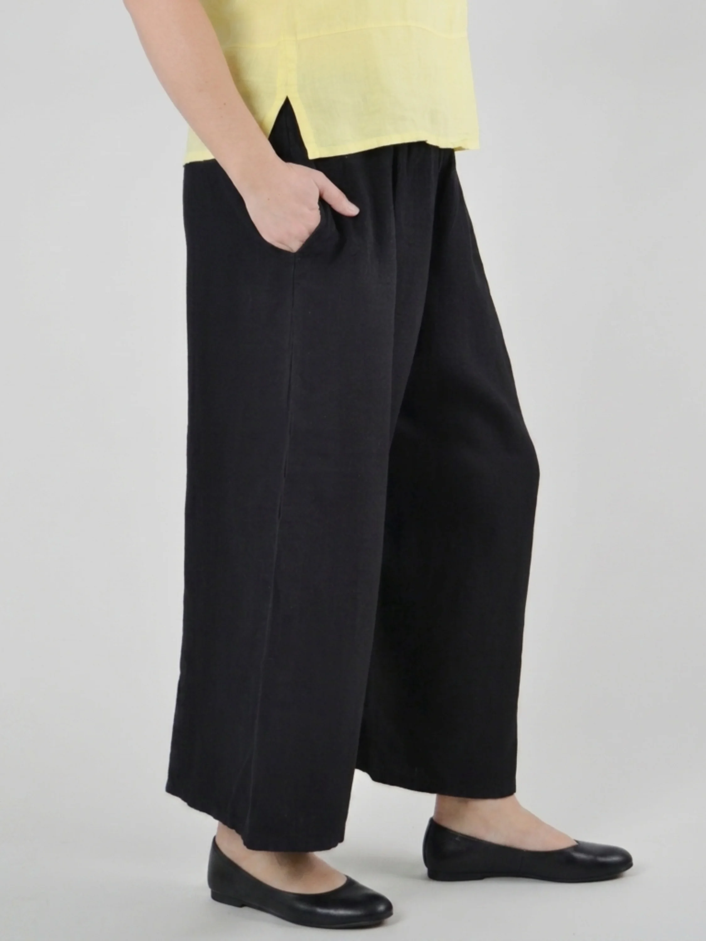 Flood Pant in Black
