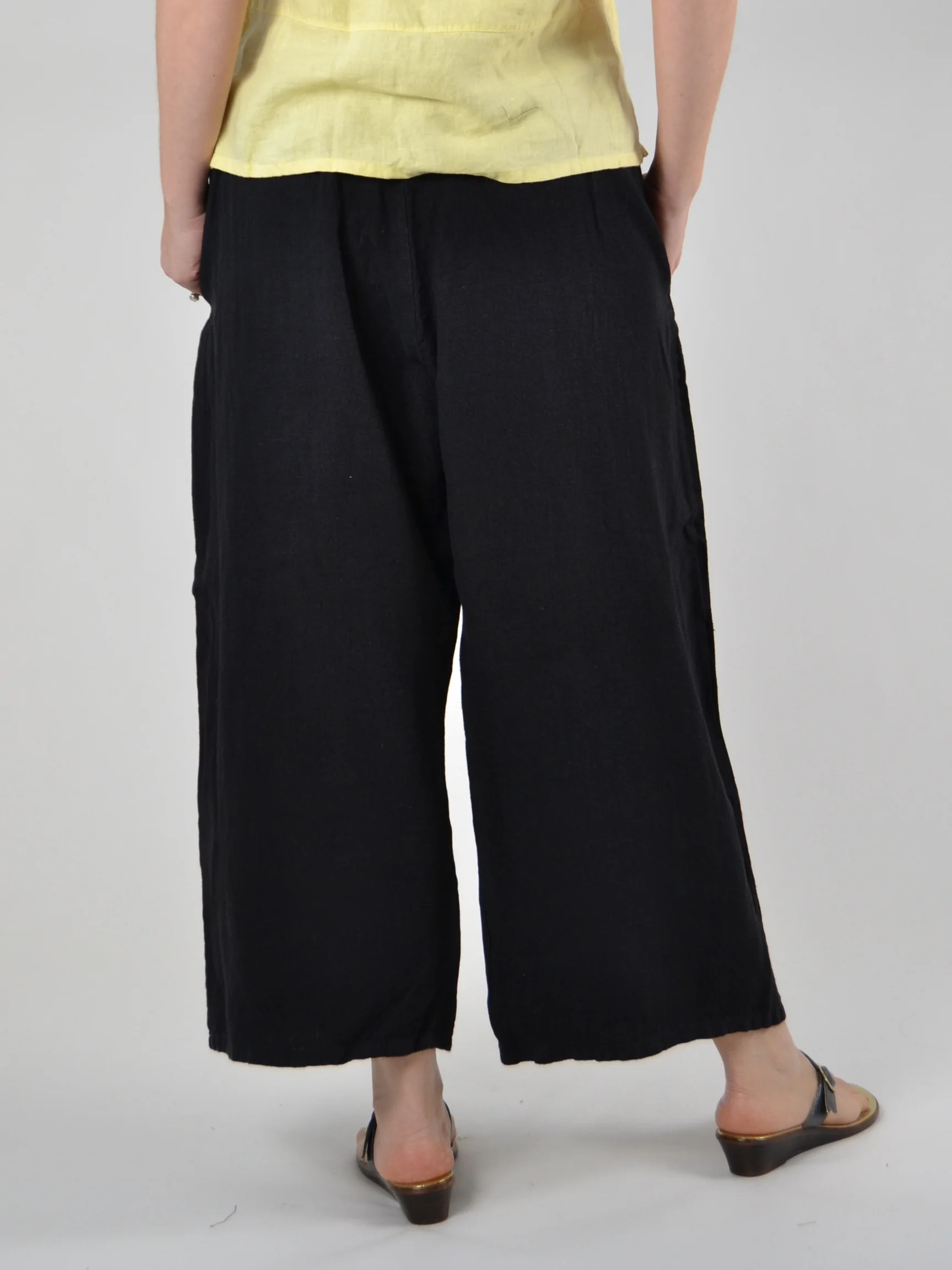 Flood Pant in Black