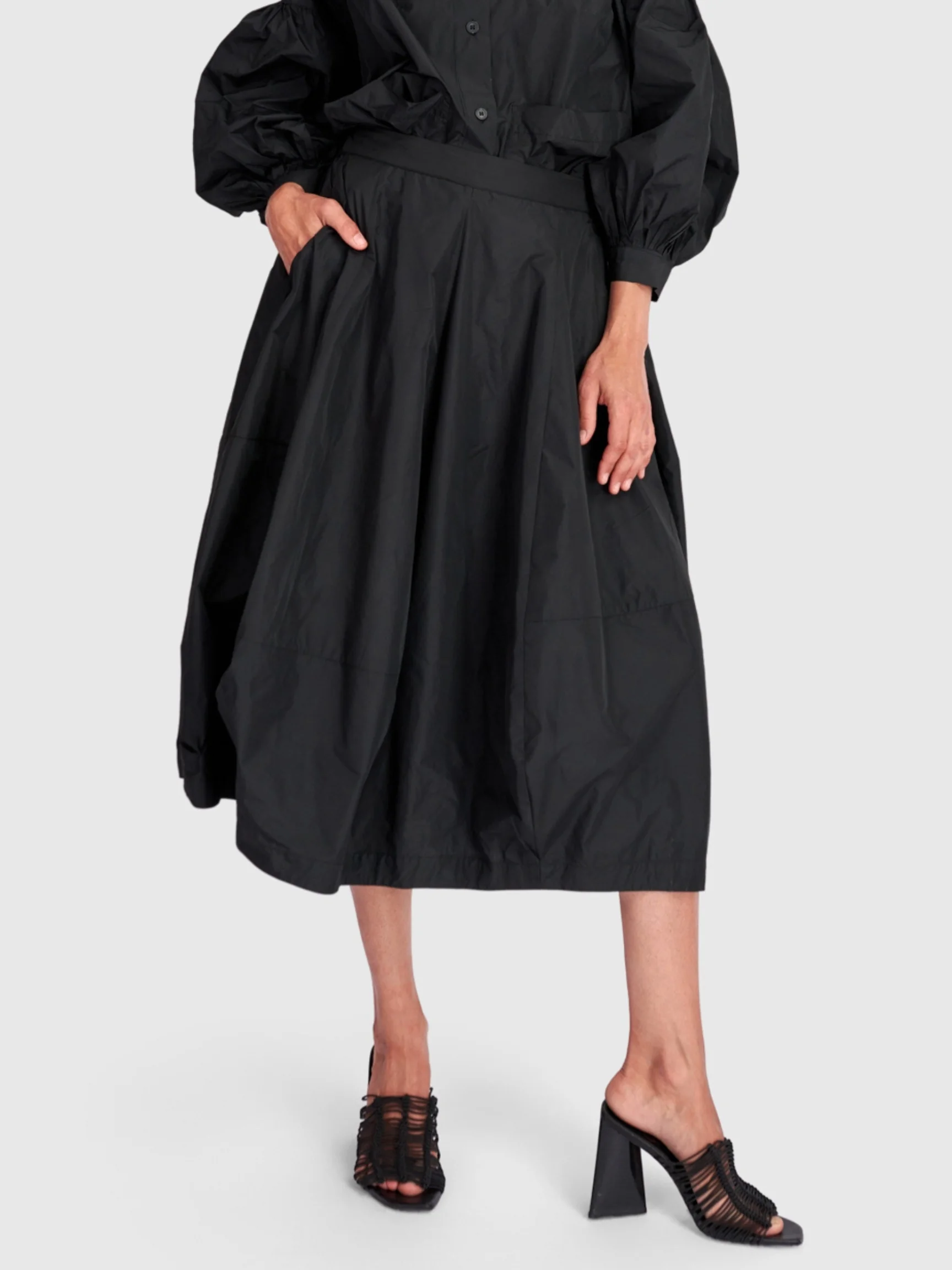 Gathered Midi Skirt in Black