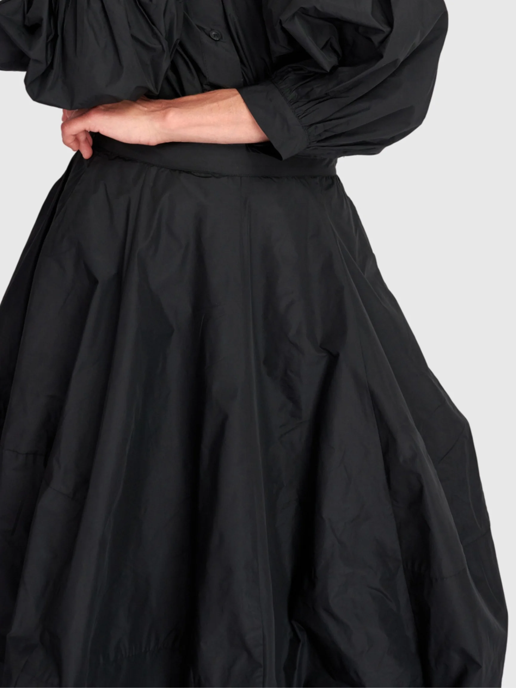 Gathered Midi Skirt in Black