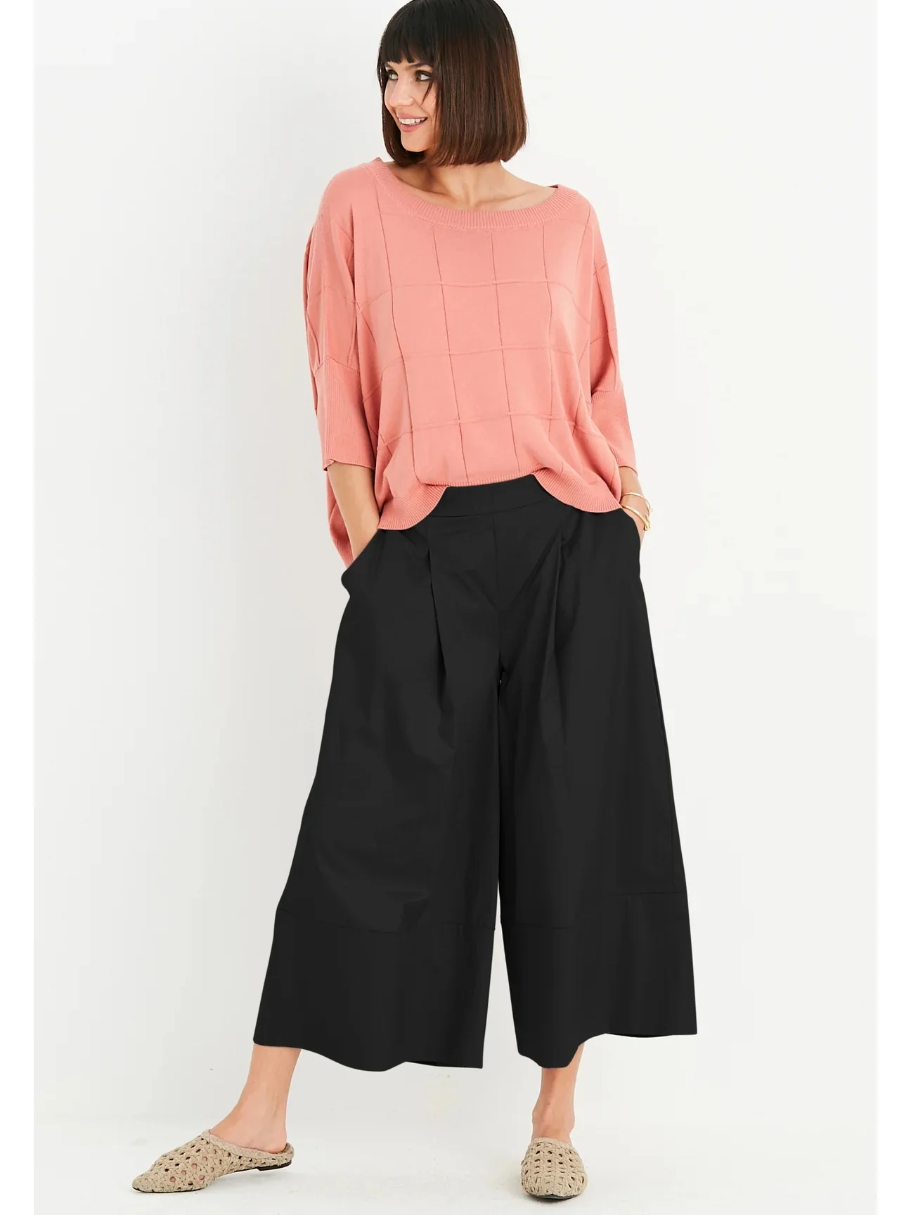 Gaucho in Black