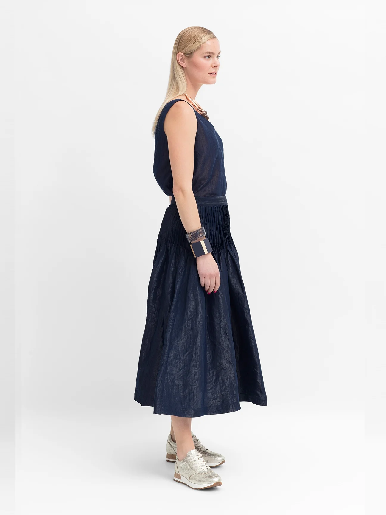 Glos Skirt in Navy Shine