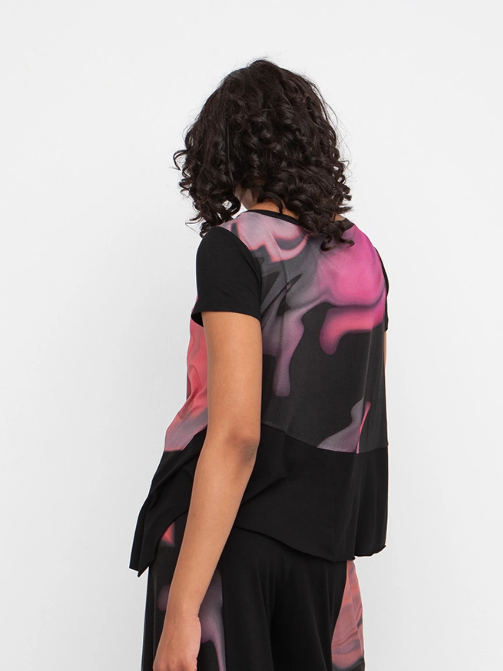 Go Go Reversible Tee in Rose