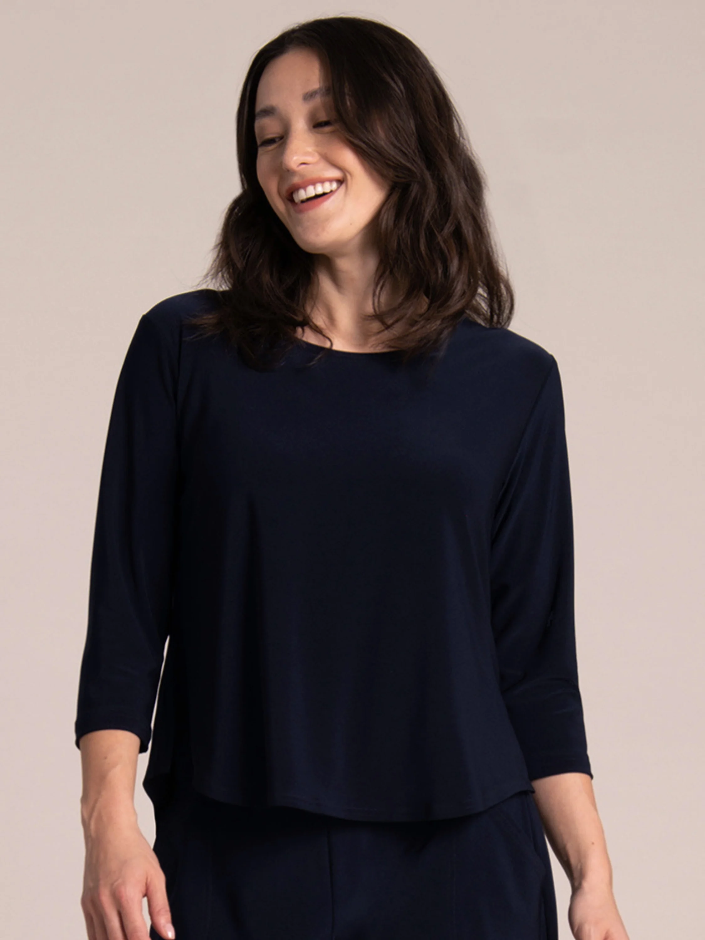 Go To Classic T Relax Short in Navy